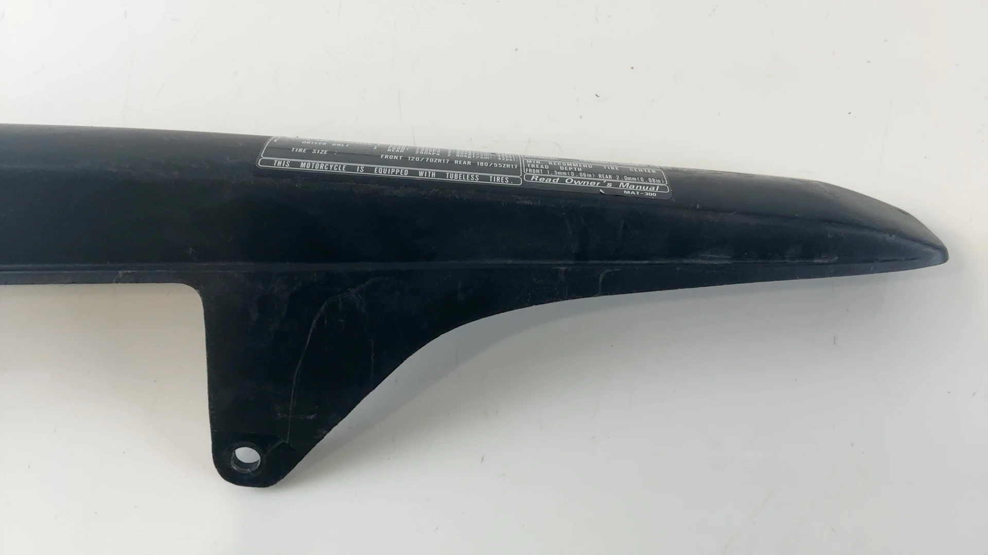 Honda CBR 1100XX SC35 1100CC Chain Guard 1997-2003 OEM 40510-KY6-000 - Image 3