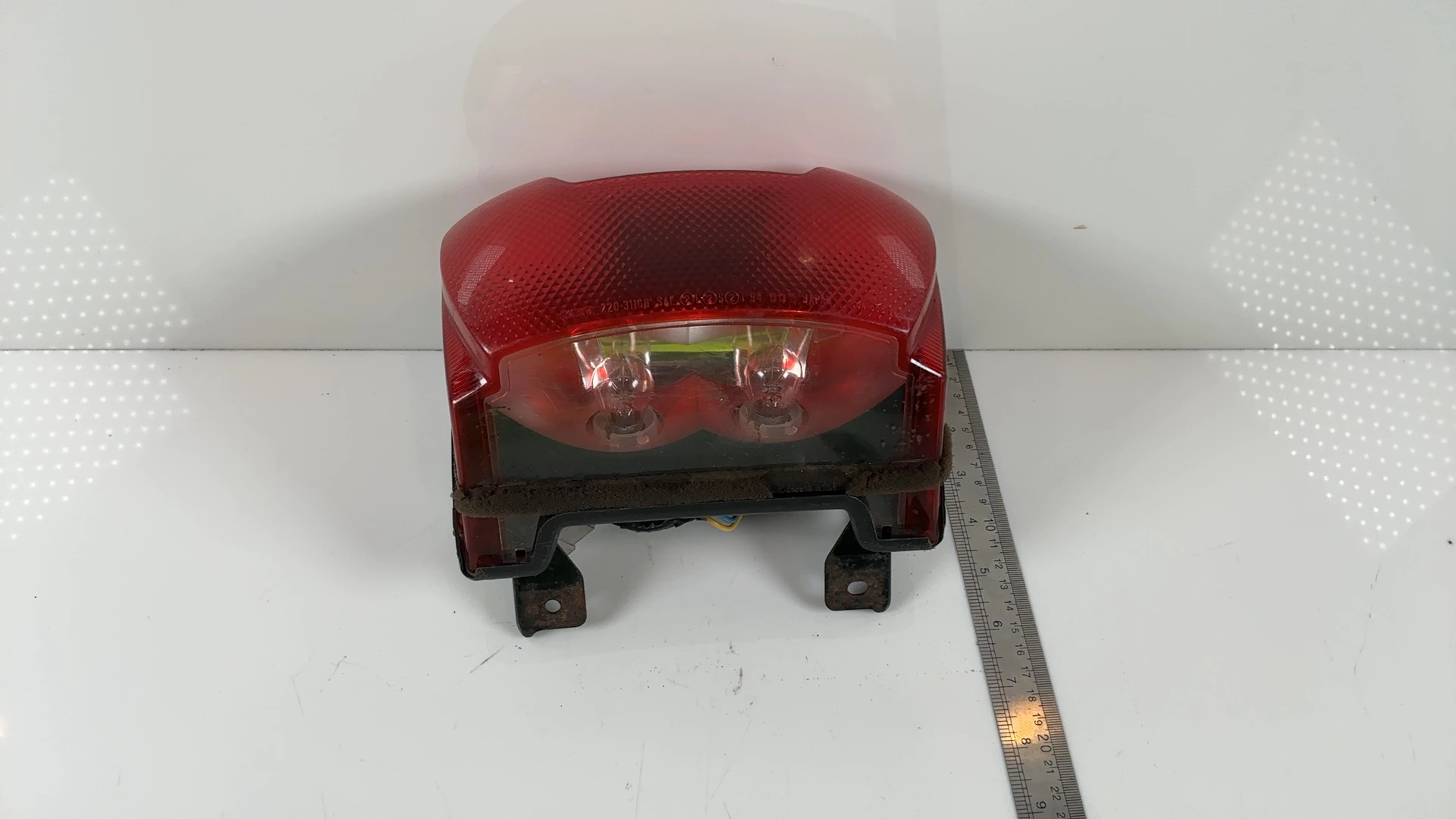 Yamaha YZF Thunderace YZF1000R Rear Brake Tail Light 1996-03 OEM 4SV-84710-10-00 - Image 14