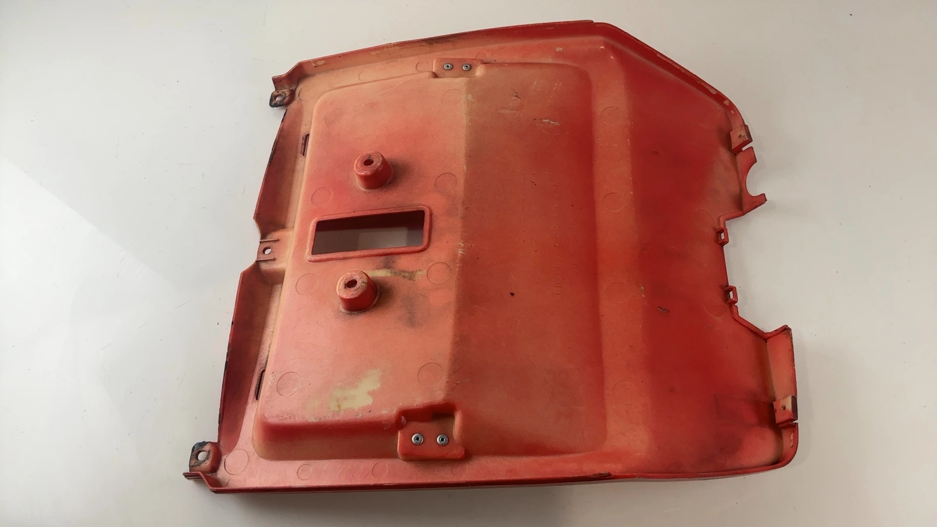 Yamaha Riva Beluga CV50 50 CC Inner Leg Shield Trunk Panel 1981-90 OEM 5G6-W2833 - Image 2