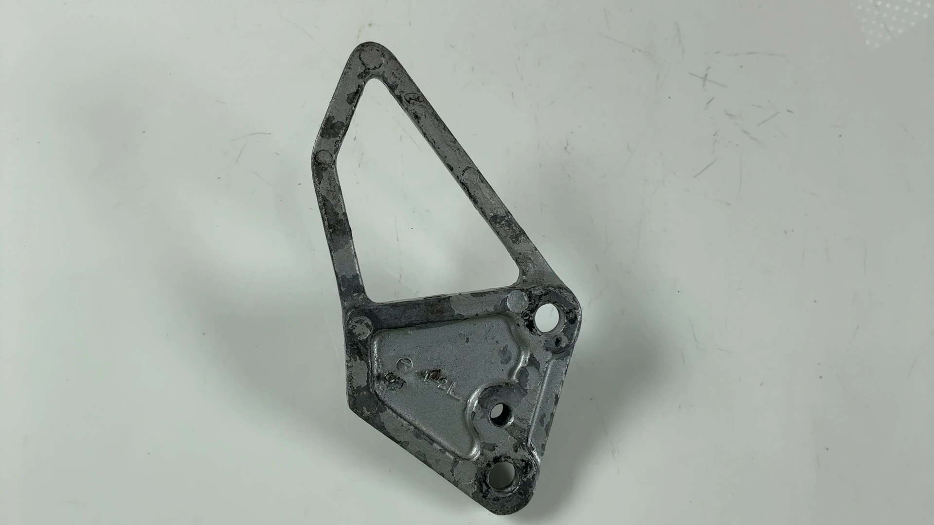 Kawasaki GPX600R Ninja 600R ZX600C Left Footrest Bracket 1988-97 OEM 35011-1344 - Image 7