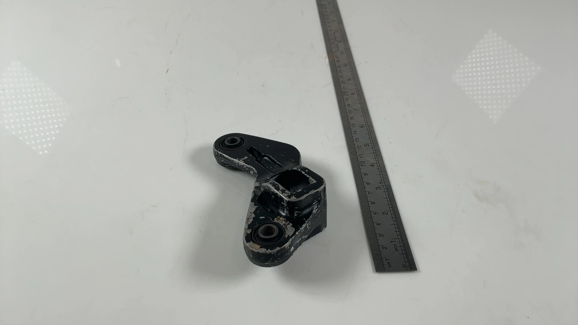 Suzuki Katana GSX600F 600cc Left Front Footpeg Bracket 1988-2006 OEM 43541-19C00 - Image 3