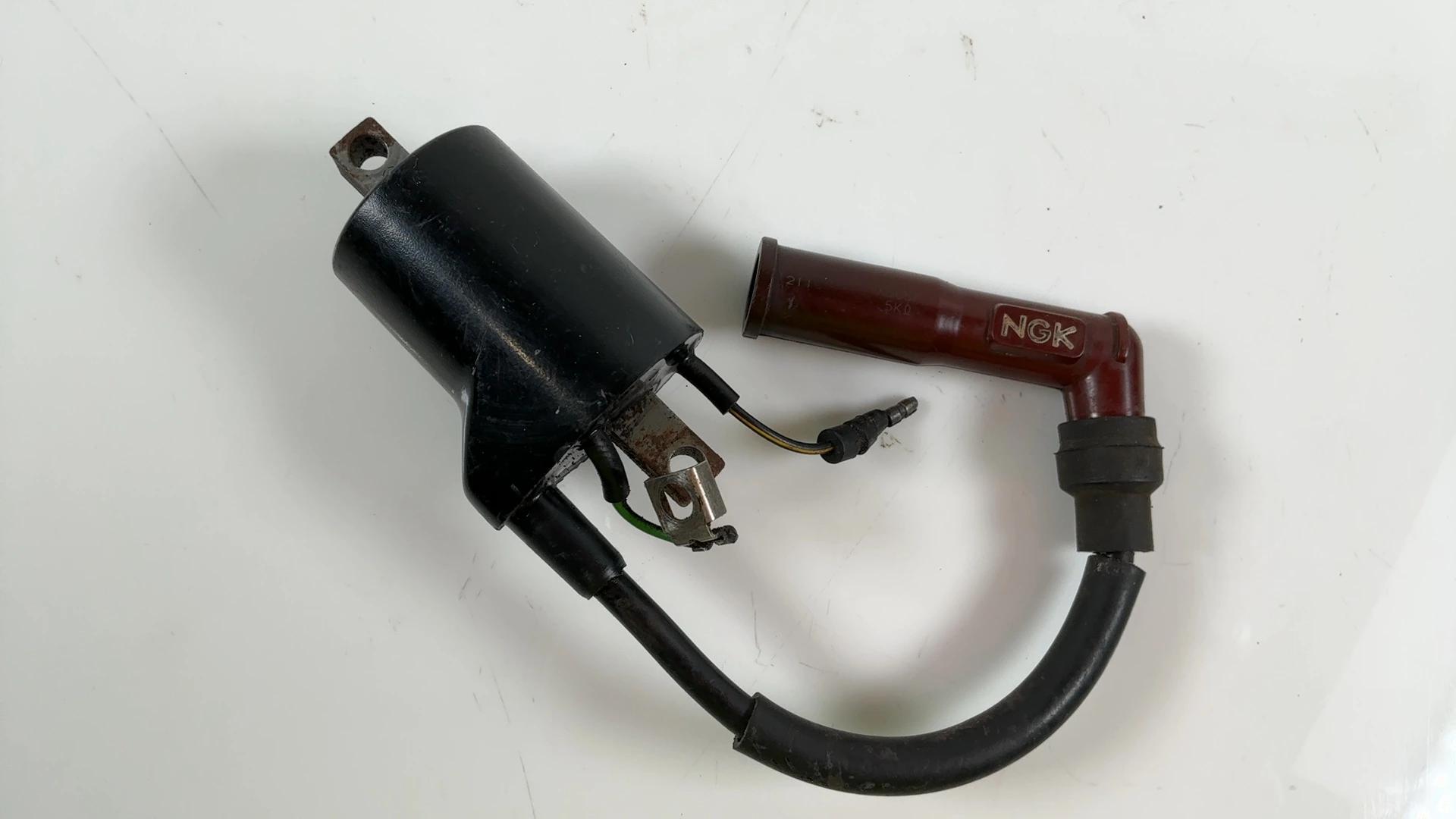 Honda NX650 Dominator RD08 650cc Ignition Coil 1995-2001 OEM 30500-GS2-005