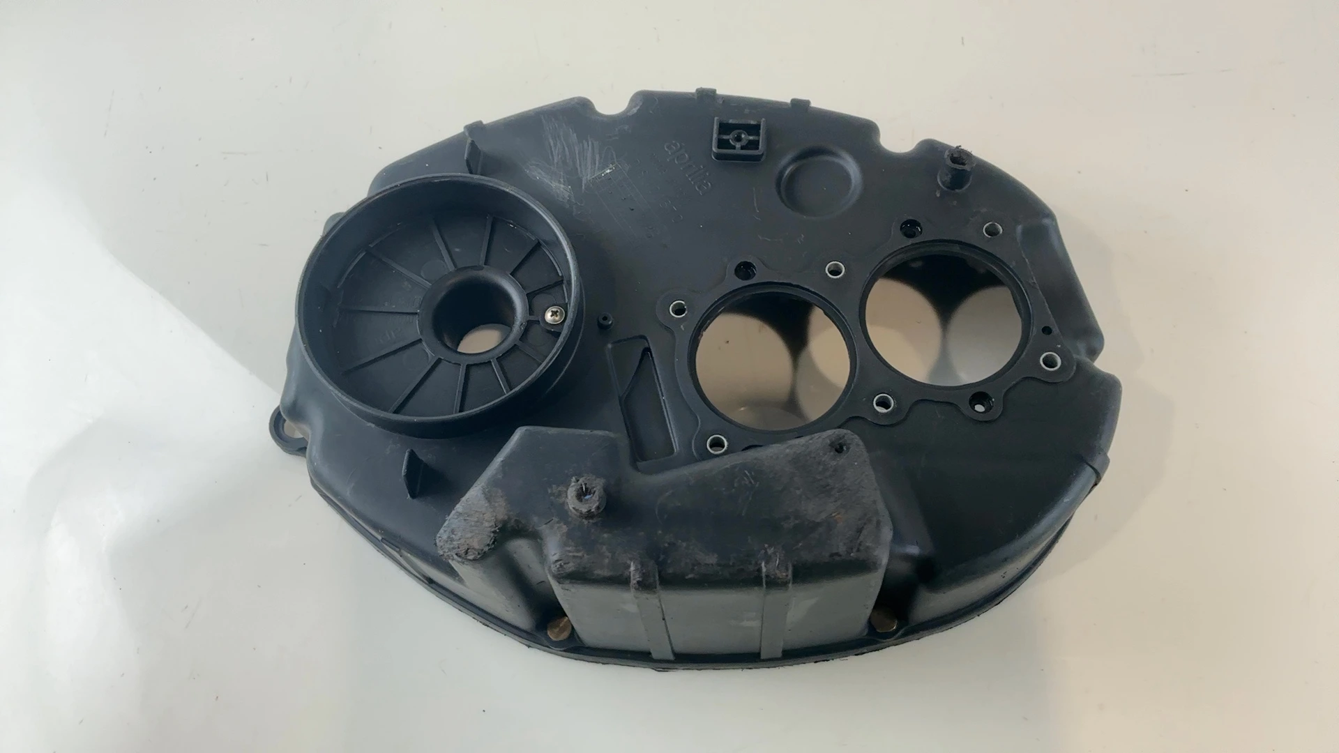 Aprilia SL1000 Falco RSV1000 Mille Air Filter Box Casing 1999-2005 OEM AP8149667