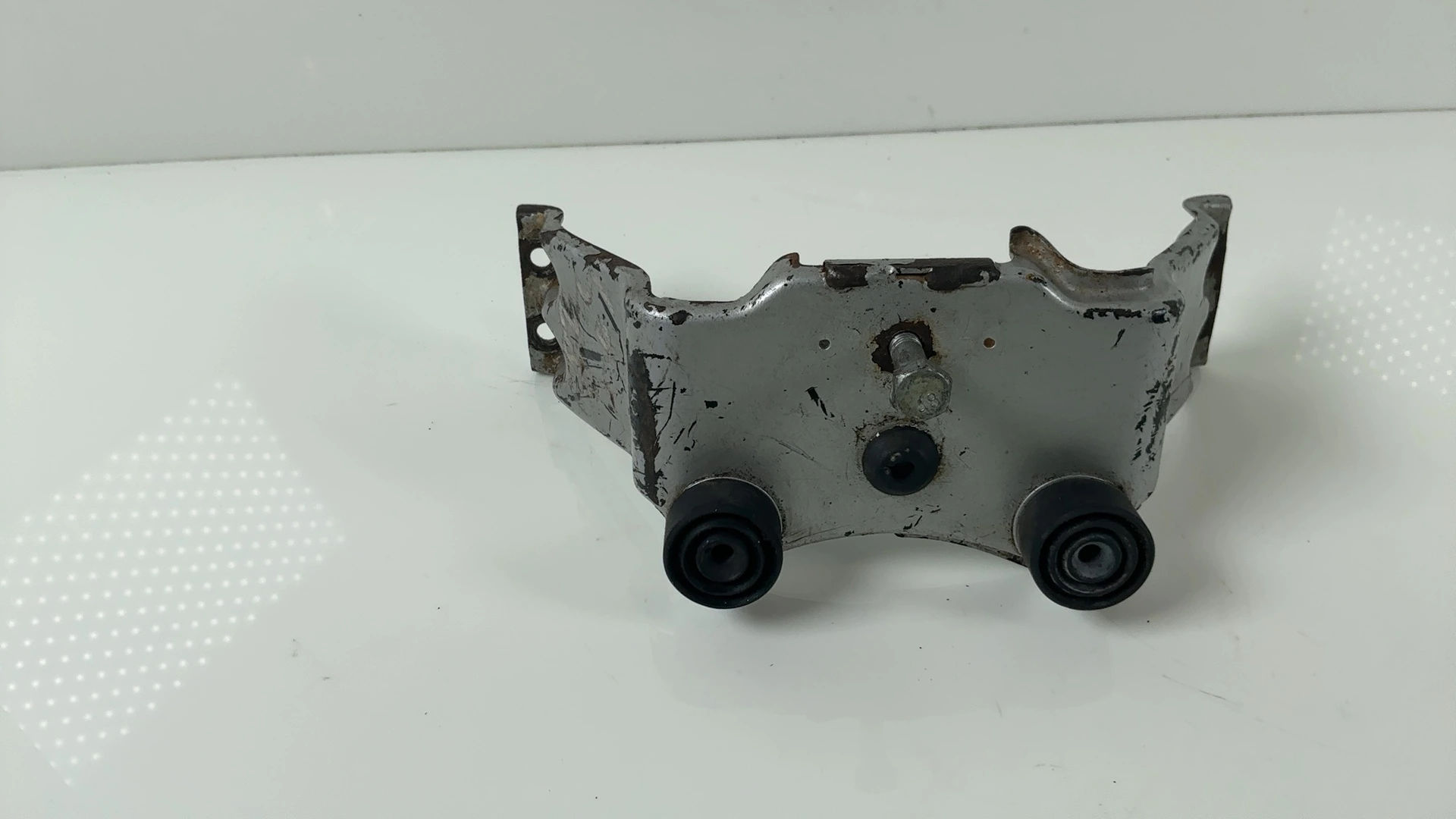 Kawasaki Ninja 500 EX500 500cc Fuel Tank Rear Bracket Mount 1990-1992 32052-1394