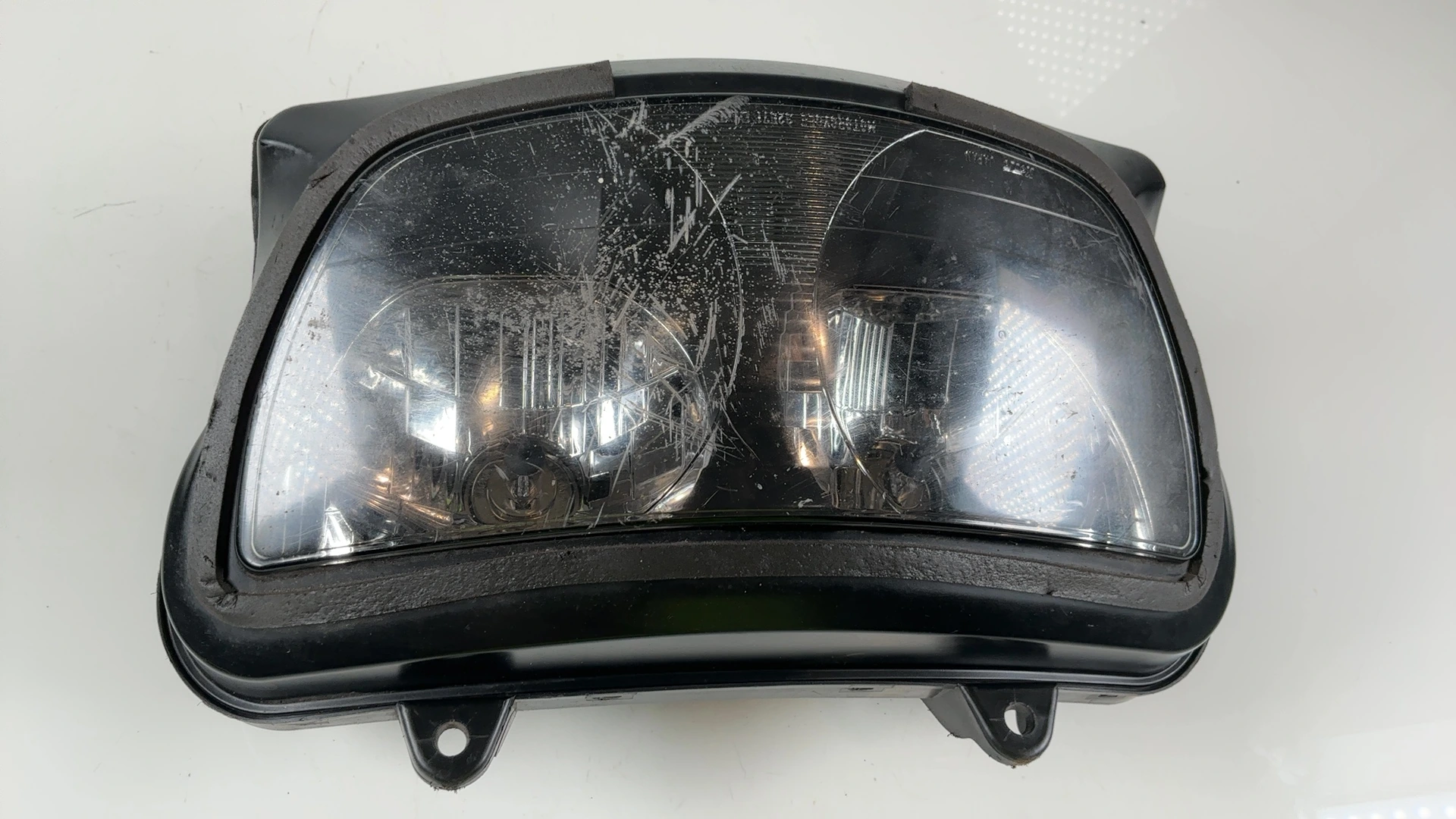 Suzuki GSX-R 750 SRAD GR7HA 750cc Headlight Assembly 1996-1999 OEM 35100-33E00 - Image 6