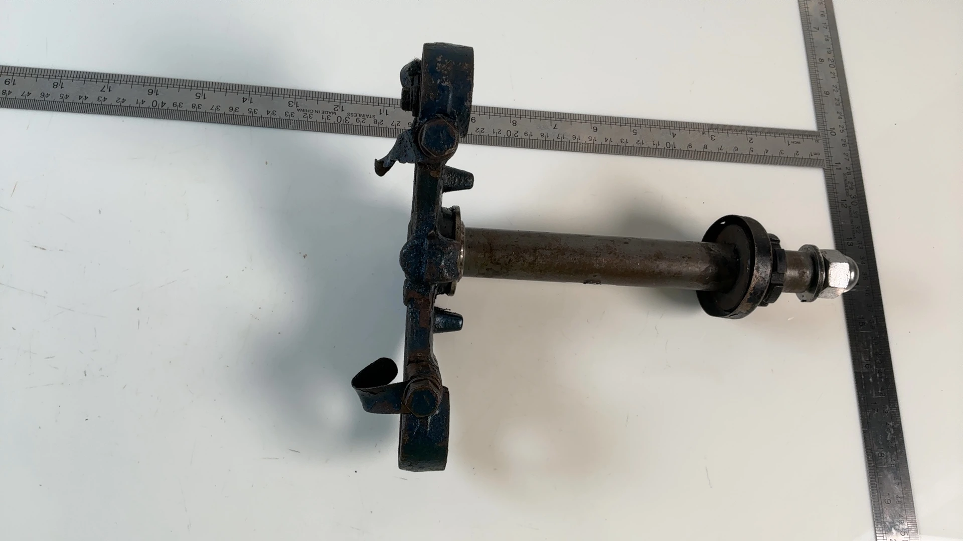 Yamaha RD200 337 200cc Lower Fork Bridge Triple Tree Stem 1973-1975 OEM 337-23340 - Image 3