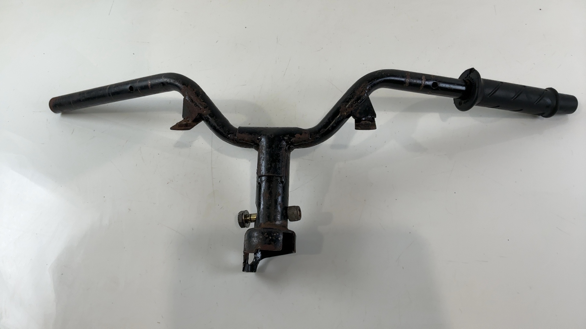 Peugeot Speedfight 2 100cc Handlebar 2001-2007 OEM 746149
