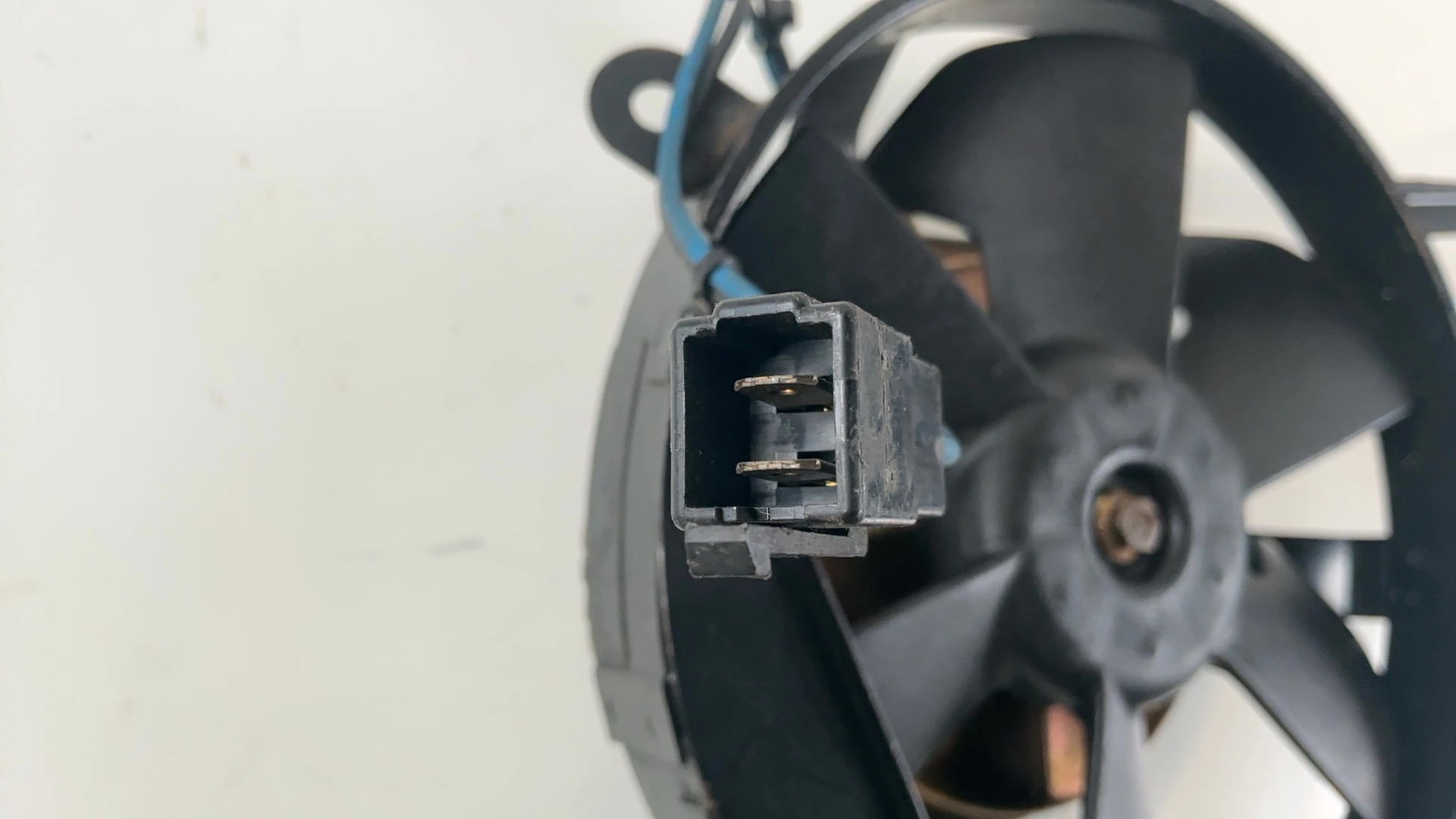 Yamaha YZF600R YZF600 600cc Radiator Cooling Fan 1997-2007 OEM 4JH-12405-00-00 - Image 4