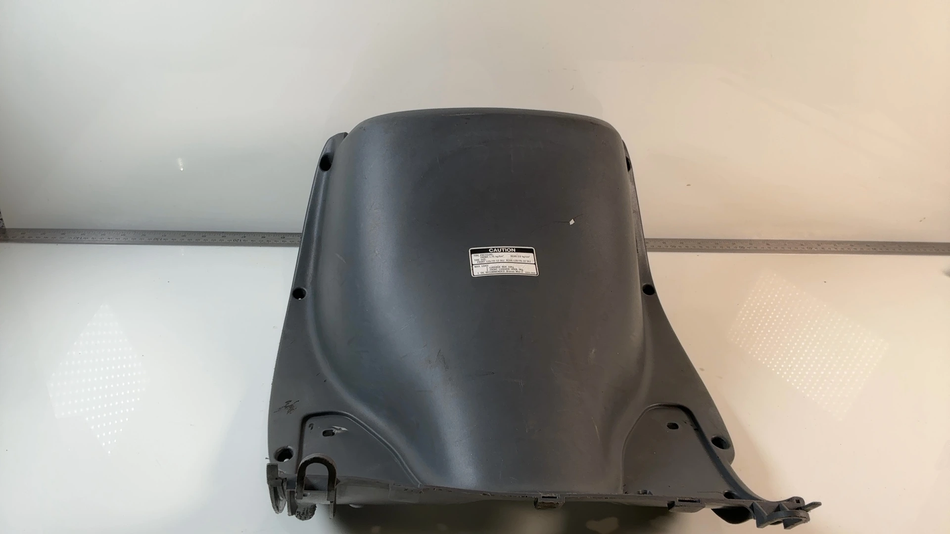 SYM Mio 50 100 HU05W HU10W Scooter Inner Lower Fairing 2006-2016 OEM 81141-T53
