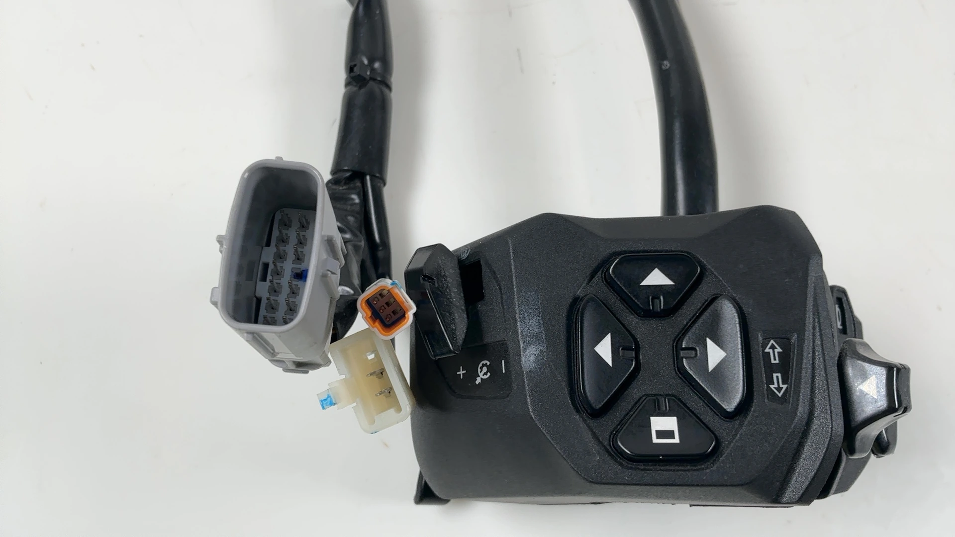 Aprilia Tuono V4 1100 Factory 1100 Left Handle Switch 2025 2026 OEM 2B012091 - Image 3