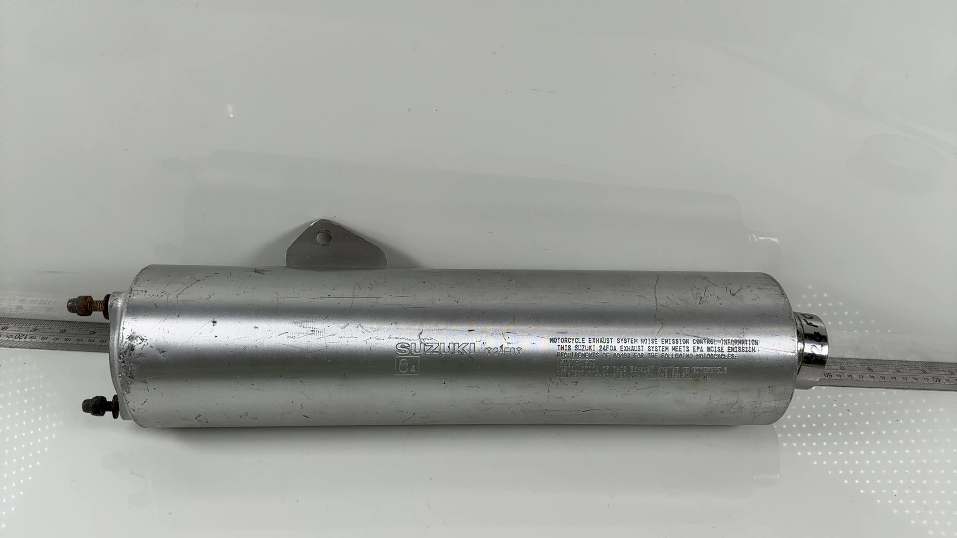 Suzuki Hayabusa GSX1300R 1300 Left Exhaust Muffler 1999-2007 OEM 14340-24F00