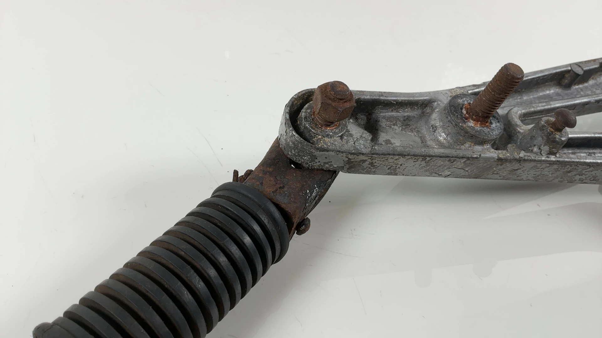 Yamaha RD125LC RD125 Right Rear Footrest Bracket Hanger 1985-87 OEM 10W-27443-01 - Image 5