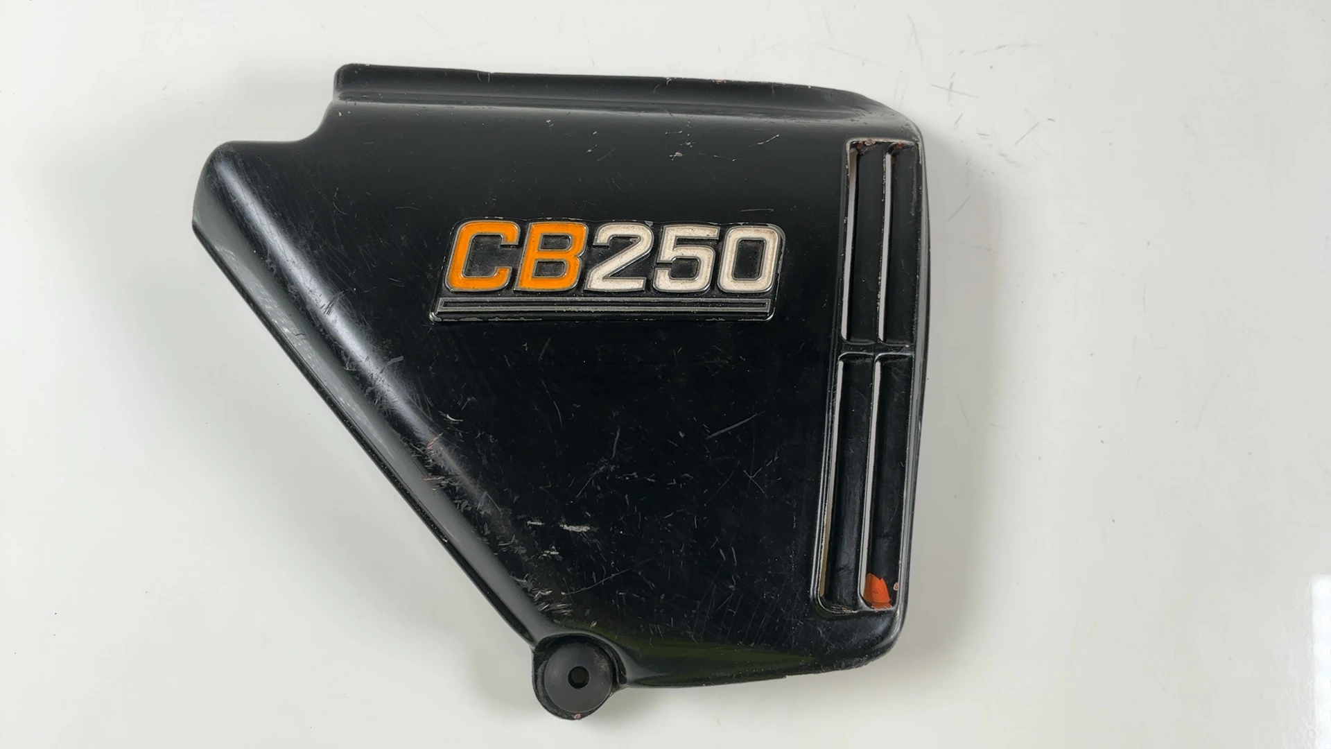 Honda CB250 CB360 250cc 360cc Right Side Cover 1974-1976 OEM 83600-369-000ZC