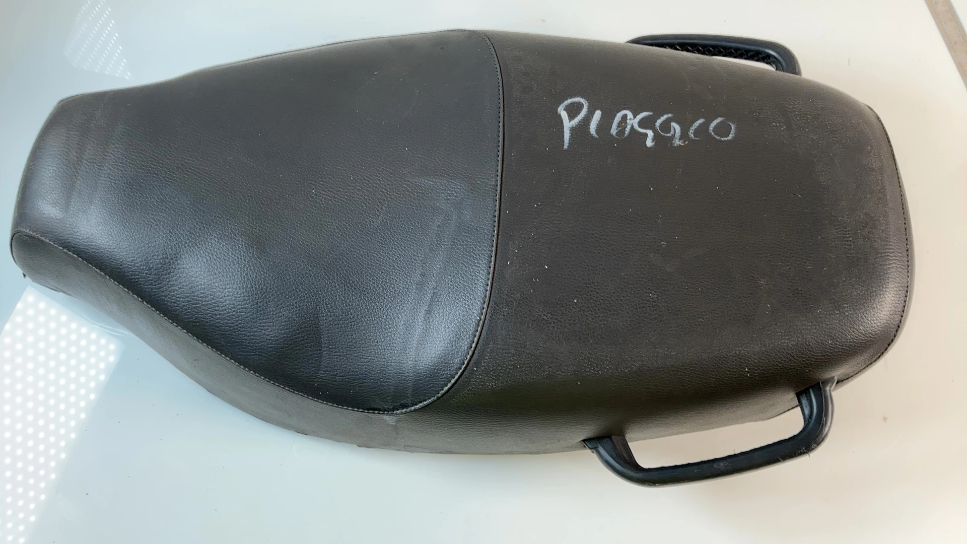 Piaggio Sfera NSL 50 50cc Scooter Two Seat Saddle Bench 1991-1994 OEM 267243