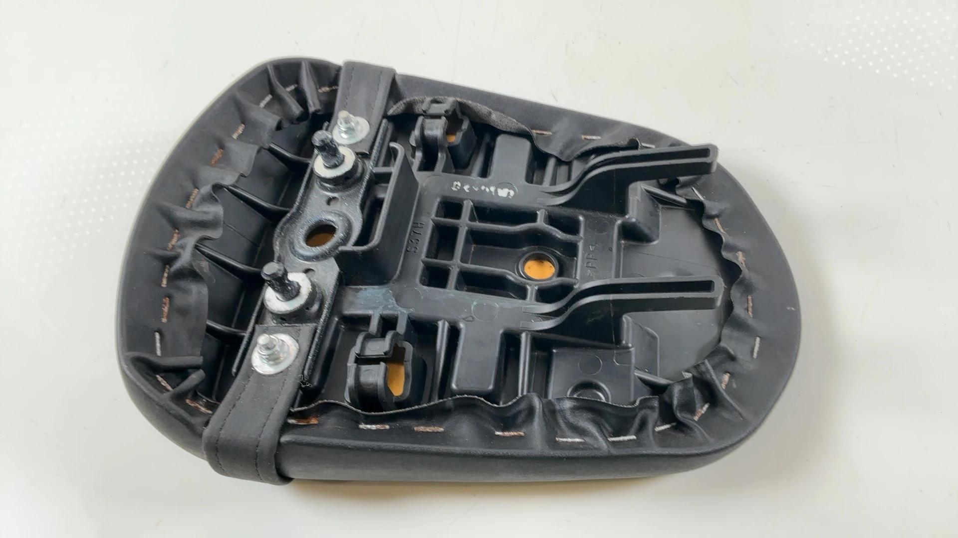 Suzuki GSXR K8 600 Rear Passenger Pillion Seat 2008-09 OEM 45300-37H00-6BY S37H - Image 8