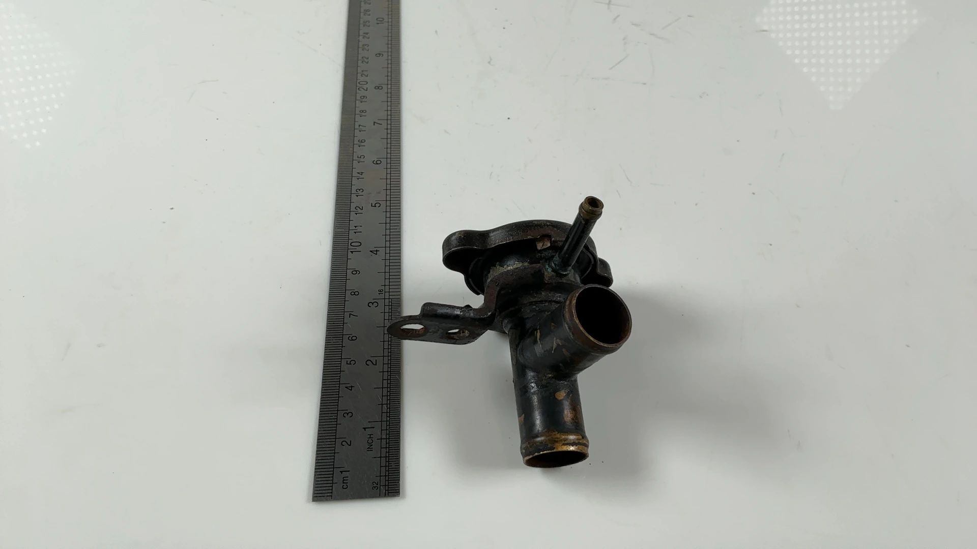 Kawasaki Ninja 600 ZX600A 600cc Coolant Radiator Filler Neck 1985 OEM 14075-1061 - Image 4