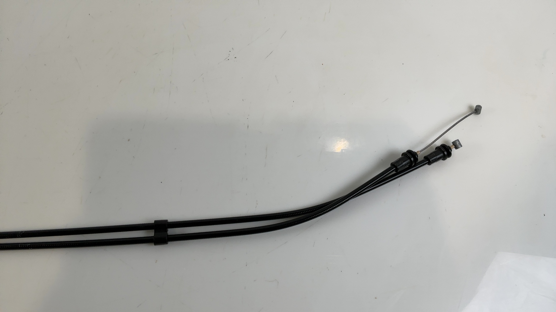 Aprilia Tuono V4 1100 Exhaust Valve Cable 2021-2026 OEM 2B007127/2B007128 - Image 4