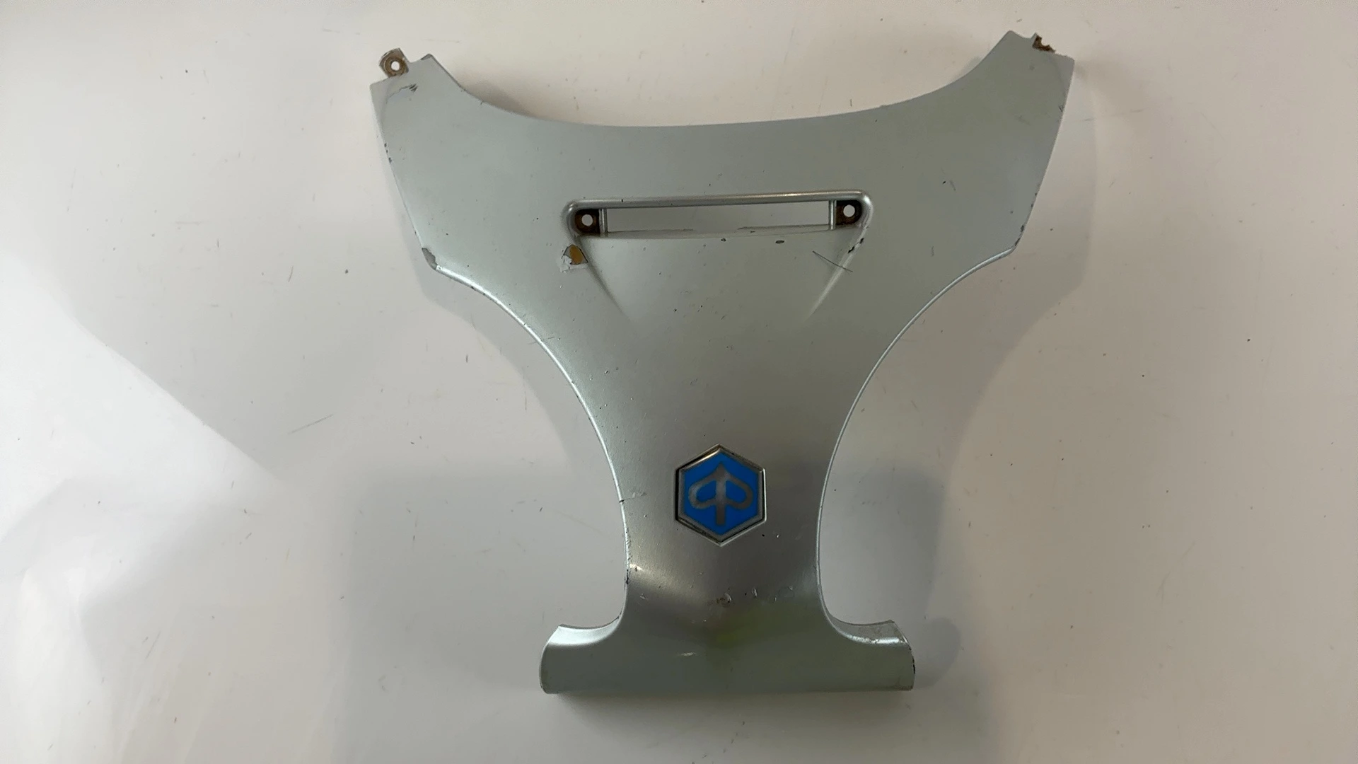 Piaggio X9 125 CC Front Fairing Cascade Panel 2000-2003 OEM 575563