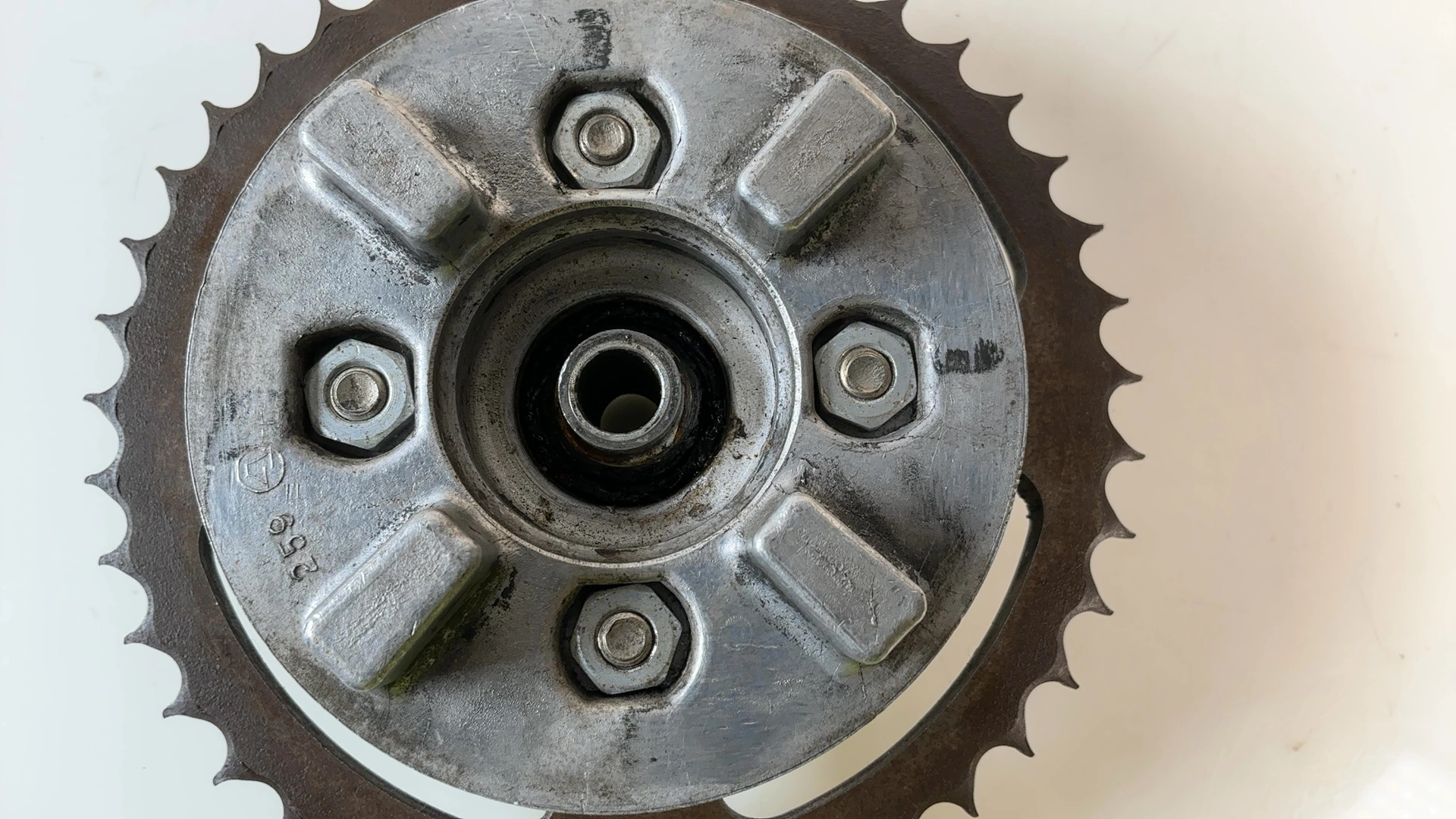 Honda Trail CT90 CT90 90cc Rear Sprocket Carrier Hub 1970-1975 OEM 42610-053-010 - Image 4