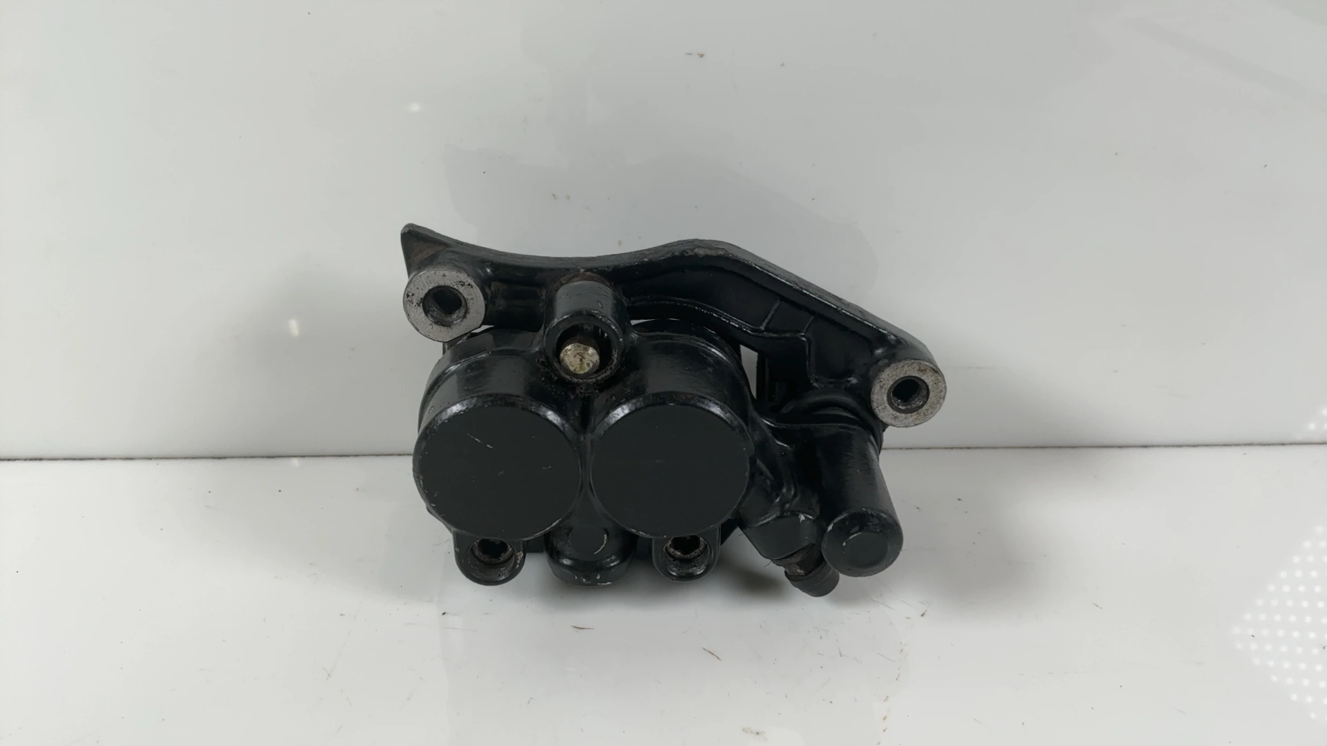 Honda CR250R CR250 250CC Front Brake Caliper 1985 1986 OEM 45100-MN1-872