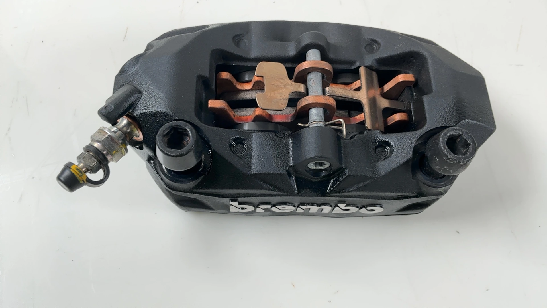 Aprilia RS Tuono 660 M4.32 660cc Front Left Brake Caliper 2020-2026 OEM 2B006452 - Image 1