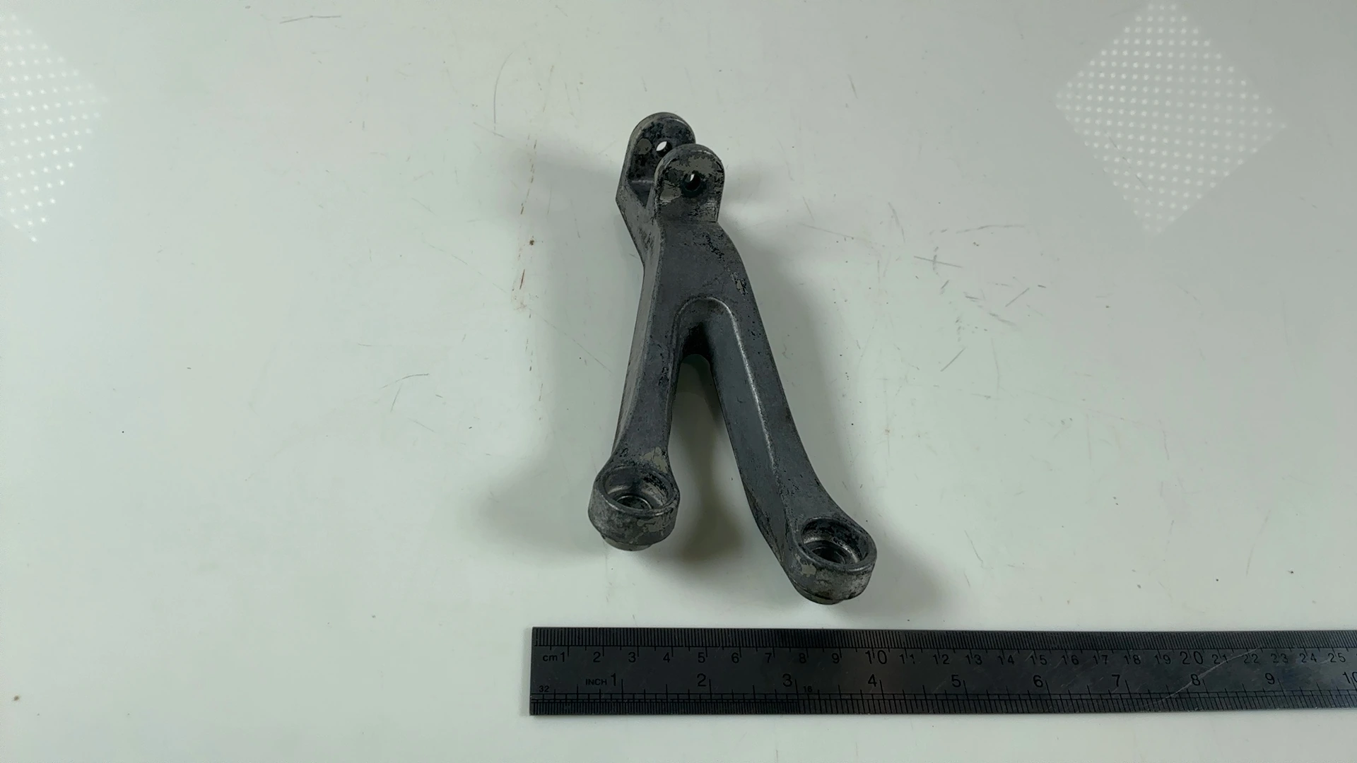 Kawasaki Ninja ZX-6R ZX600J Left Rear Footrest Bracket 2000-01 OEM 35011-1878-TX - Image 5