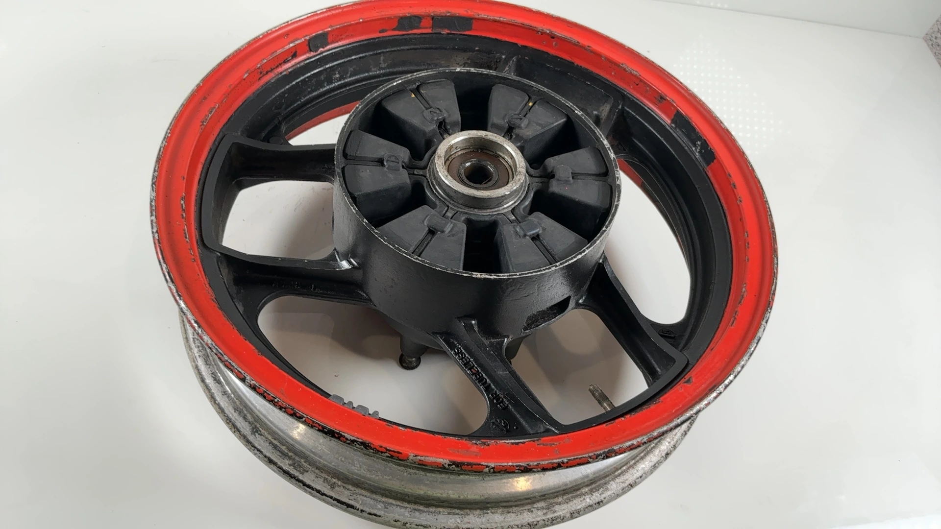 Kawasaki Ninja GPZ1000RX ZX1000A 1000cc Rear Wheel Rim 1986-88 OEM 41073-1312-R2 - Image 9