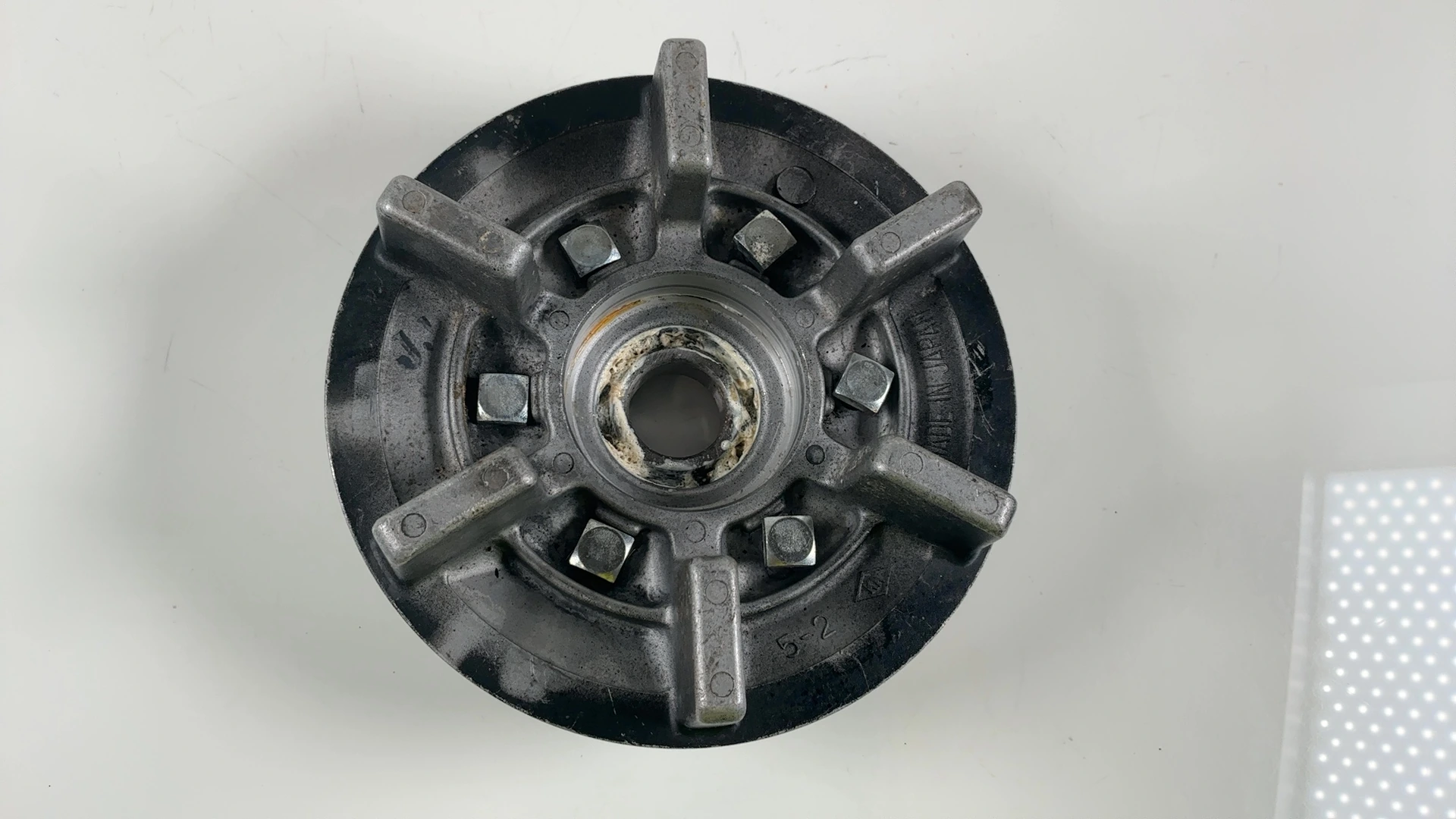 Kawasaki Z750GP KZ750R 750cc Rear Sprocket Hub Carrier 1982 OEM 42033-1021