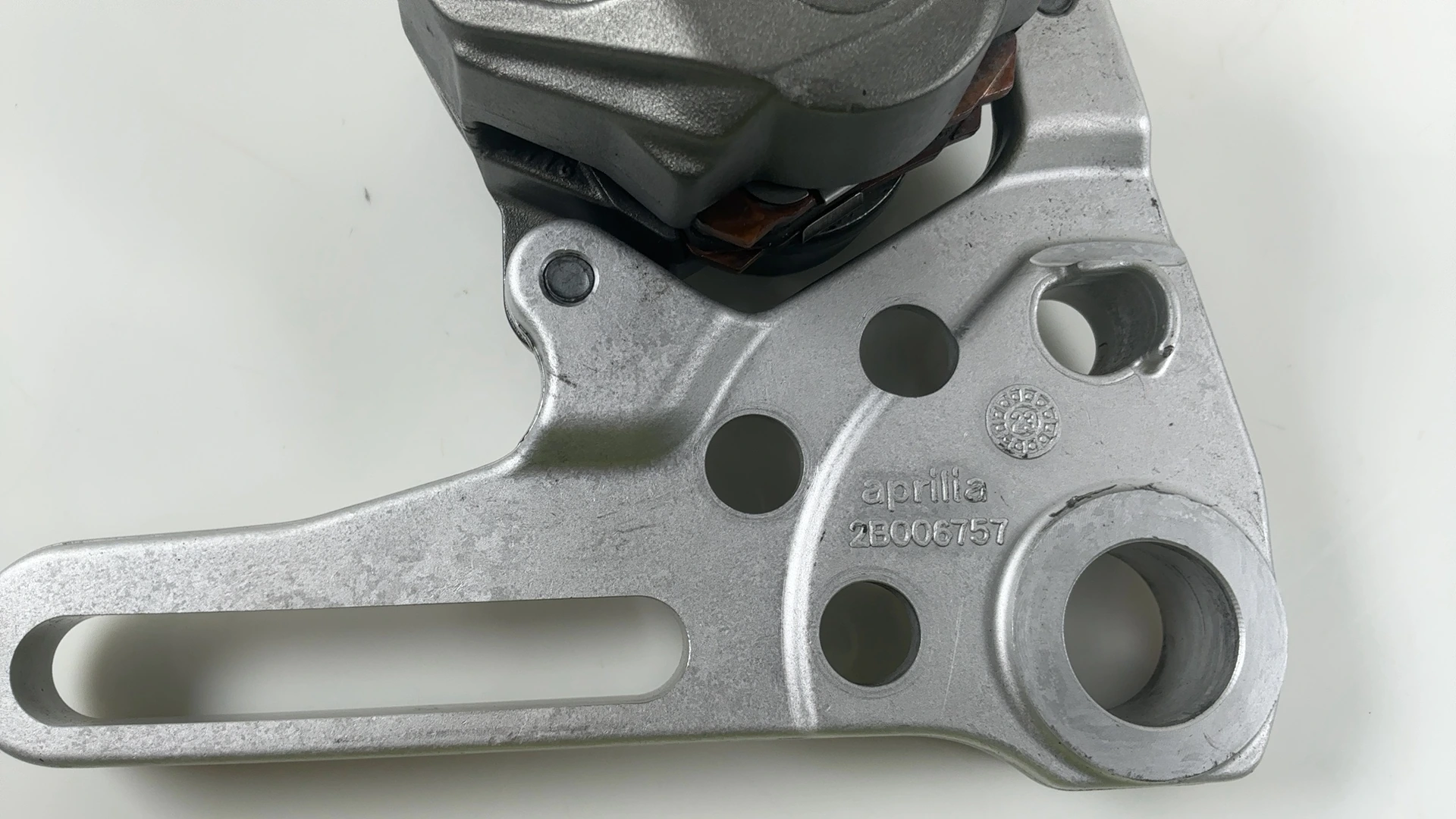 Aprilia Tuono V4 1100 Factory 1100 Rear Brake Caliper 2021-2026 OEM 2B006757 - Image 4