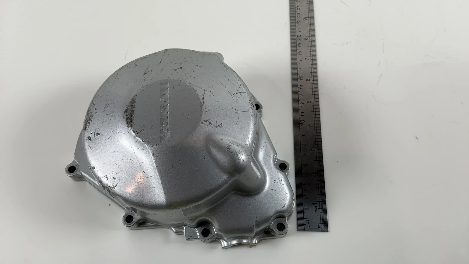 Honda CBR600F4 CBR600 600cc Stator Alternator Cover 1999 2000 OEM 11321-MBW-316 - Image 3