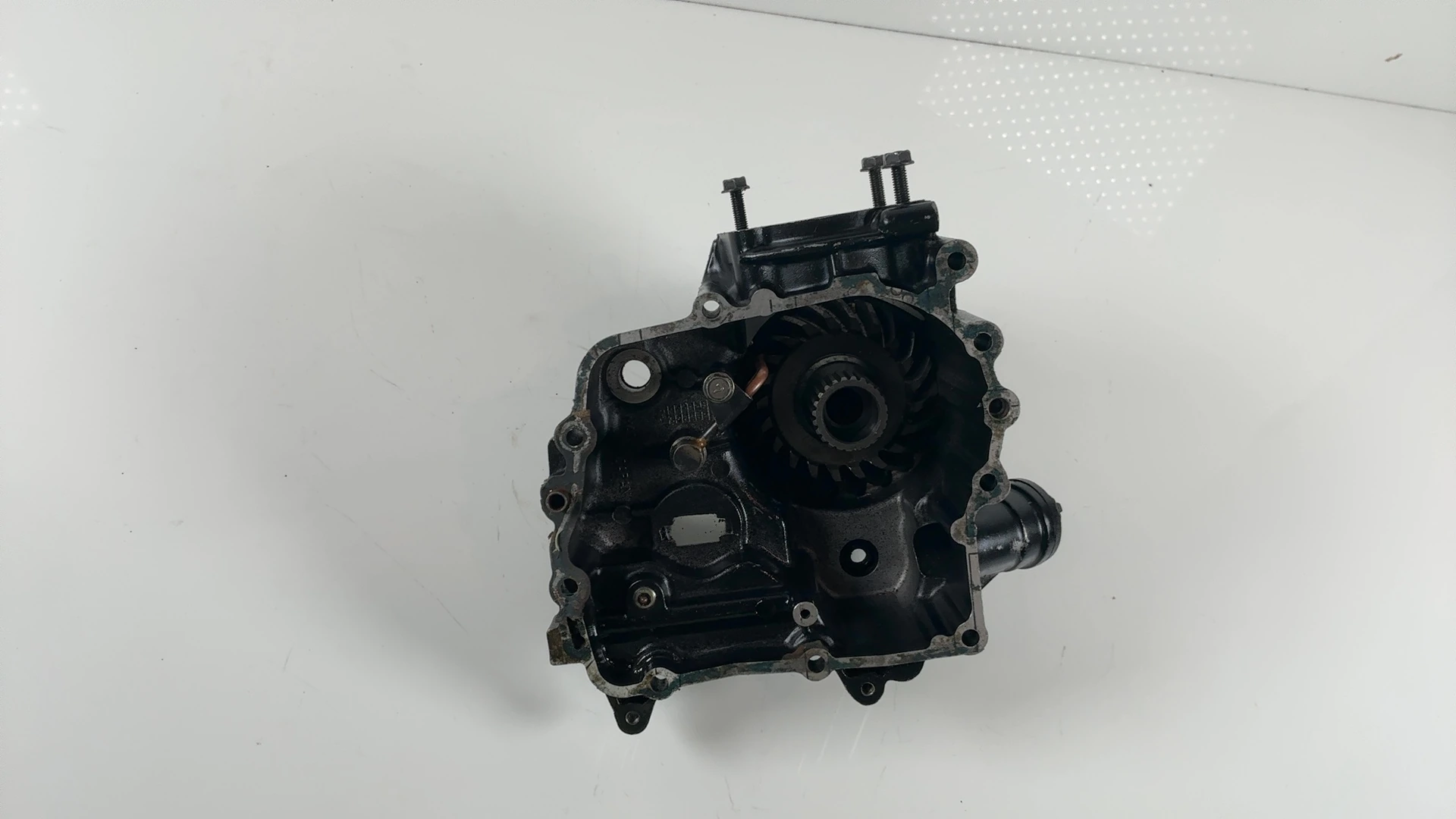 Kawasaki GTR 1000 ZG1000 1000cc Output Gear Case 1987-1994 OEM 14025-1418 - Image 5