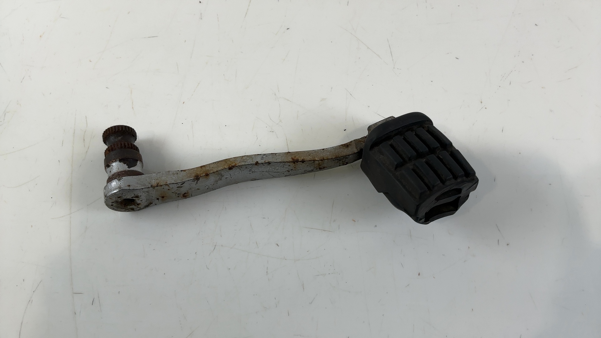Honda Interceptor VF750F 750 Rear Brake Pedal 1983 1985 OEM 46500-MB2-010 - Image 2