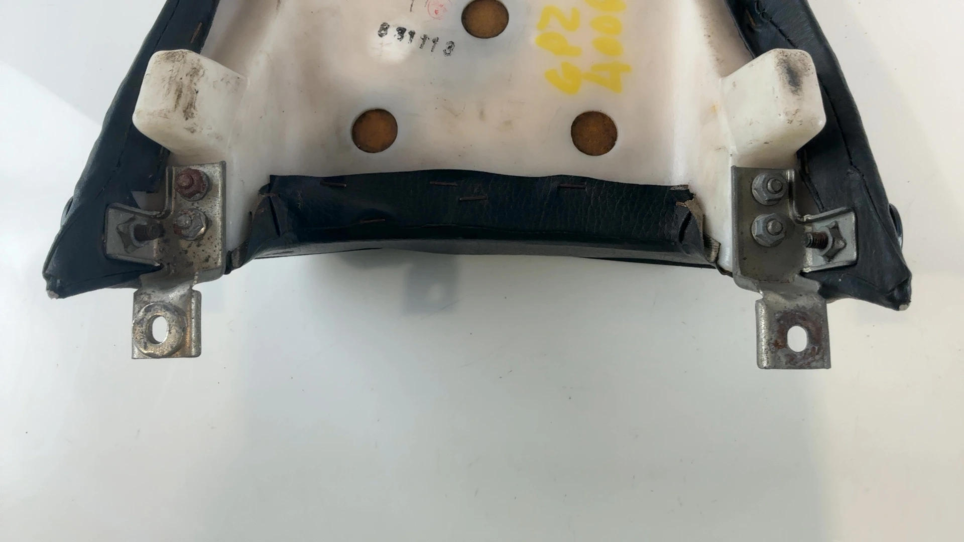 Kawasaki GPZ400R ZX400D 400cc Rear Passenger Seat 1985-1989 OEM 53001-1416 - Image 5