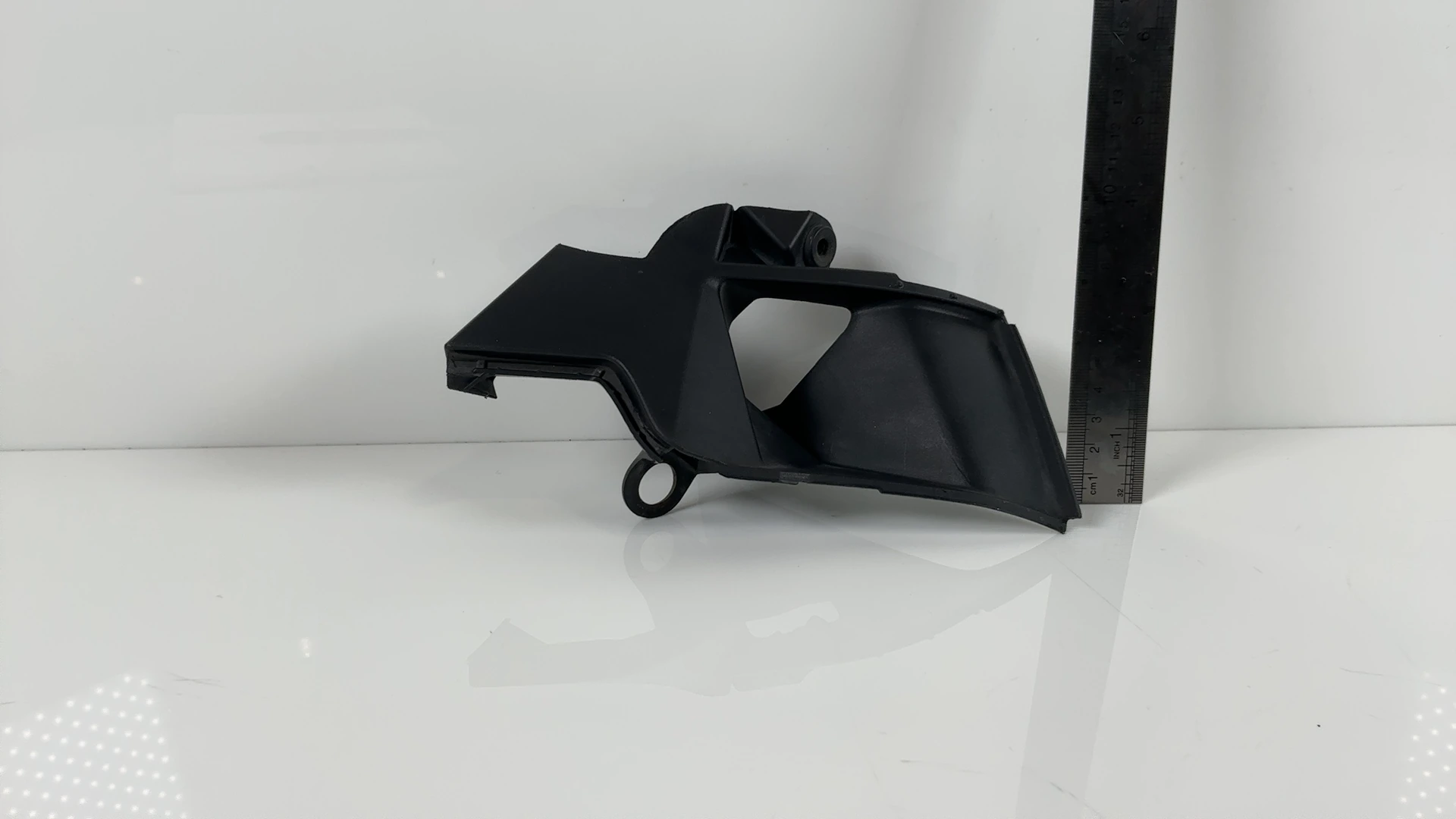 Honda VFR1200F SC63 1200cc Left Upper Air Intake Cover 2010-2017 64165-MGE-0000 - Image 4