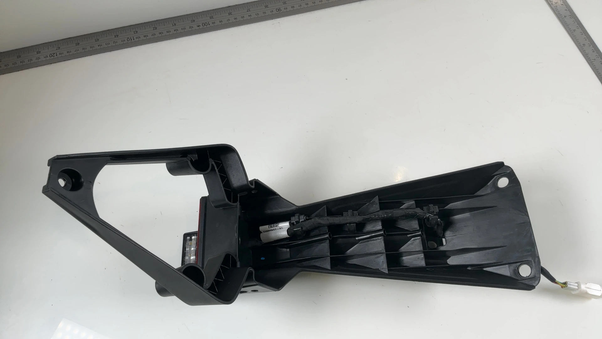 Aprilia RS 660 RSV4 Tuono Rear Fender Plate Holder 2020-2026 OEM 2B006649 - Image 2