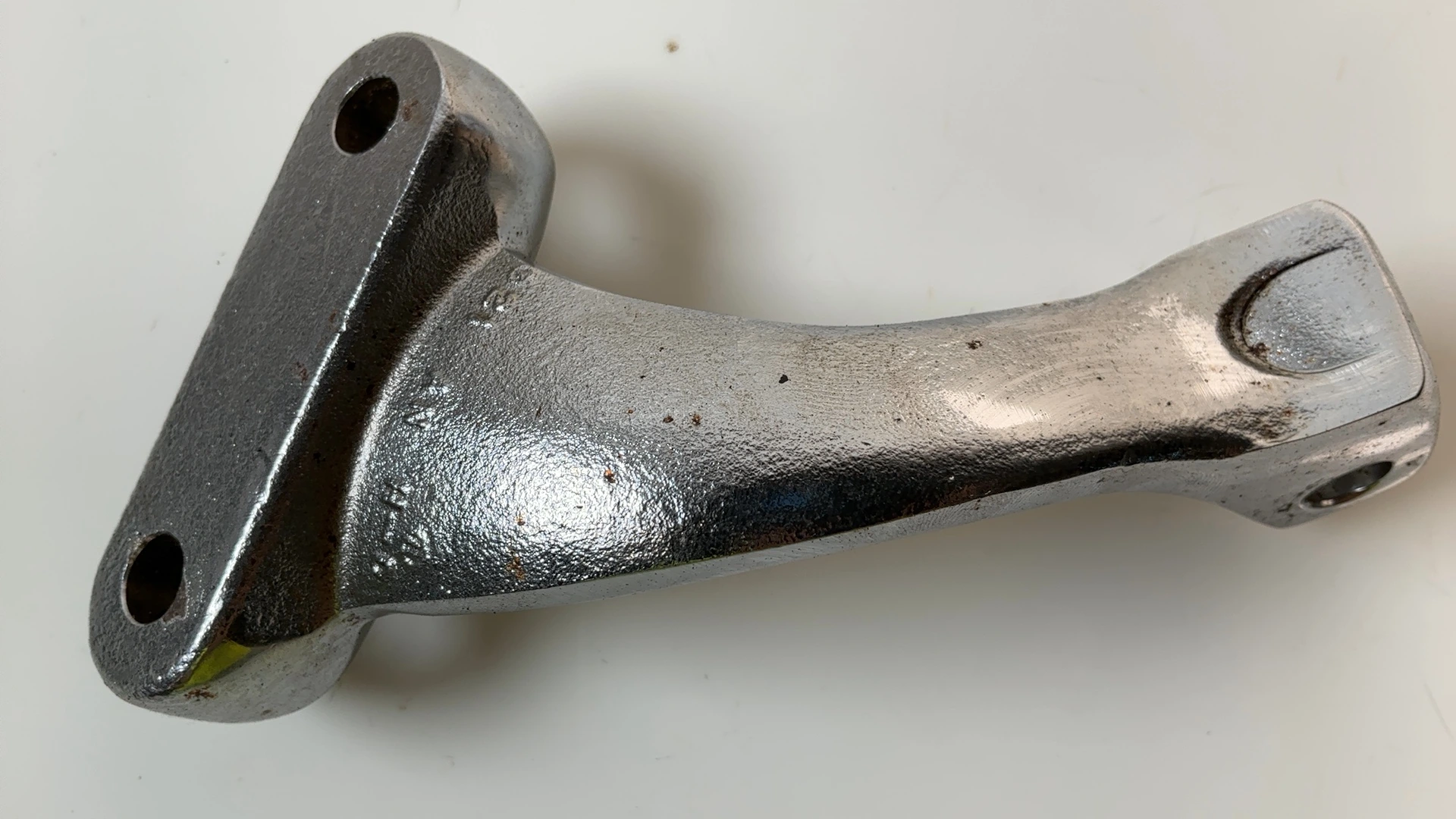 Harley Sportster XL1200 XL883 1200cc Left Footrest Bracket 1991-03 OEM 50951-90 - Image 1