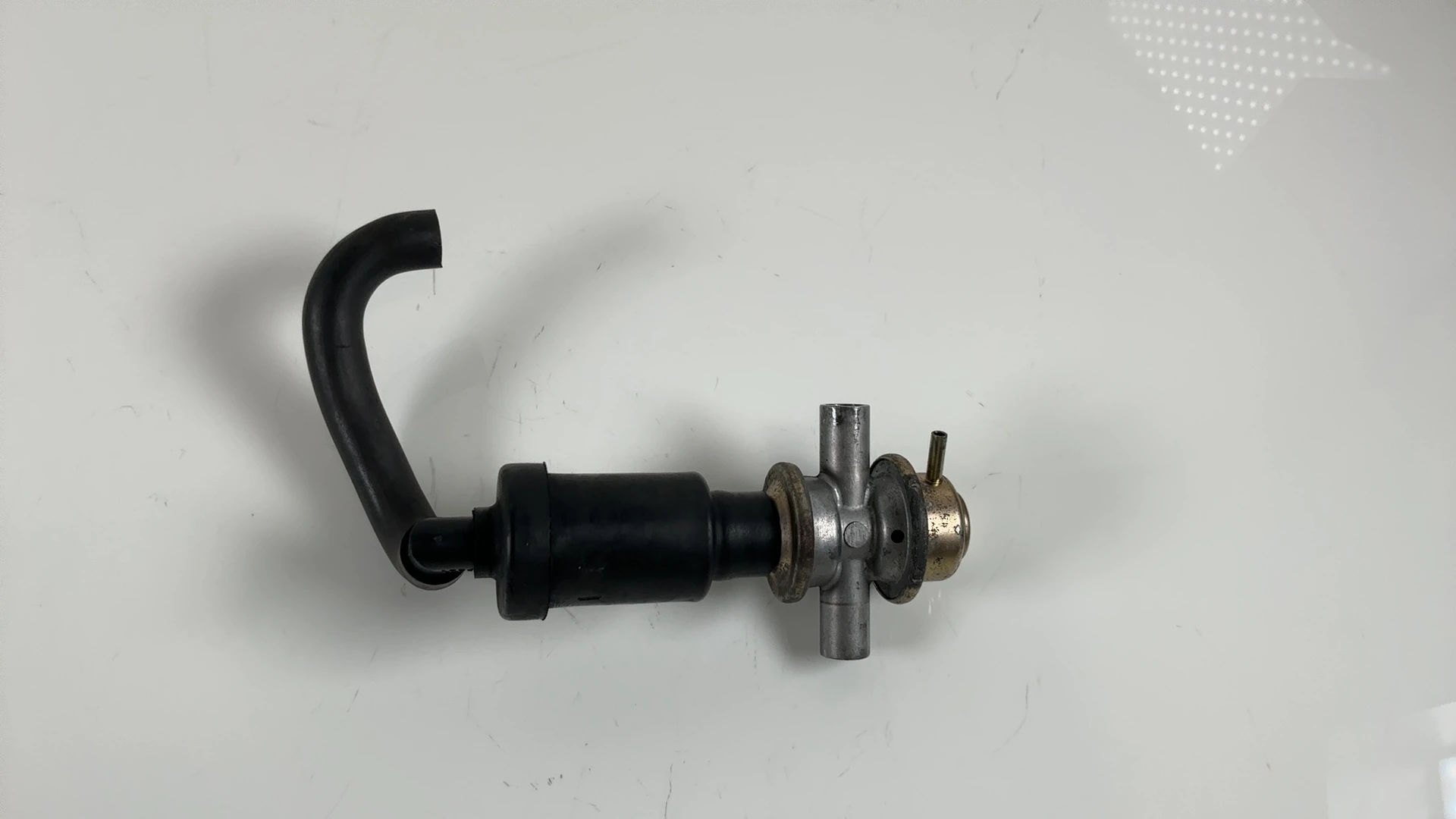 Kawasaki Ninja ZX-9R ZX900B 900cc Air Switch Valve 1994-1996 OEM 16126-1104 - Image 3