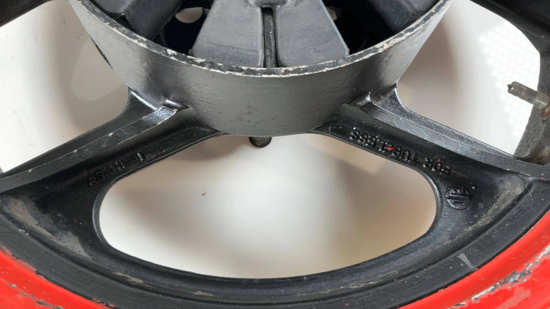 Kawasaki Ninja GPZ1000RX ZX1000A 1000cc Rear Wheel Rim 1986-88 OEM 41073-1312-R2 - Image 8