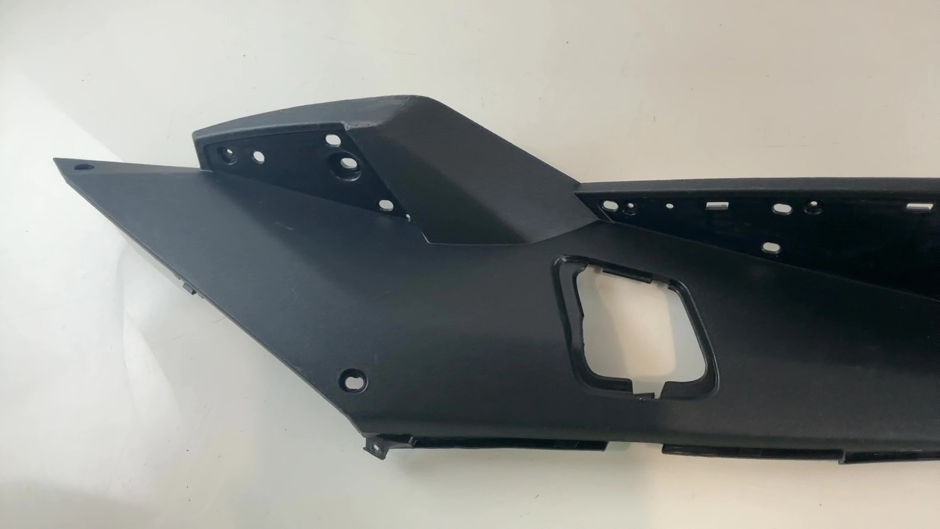 Peugeot Satelis 250 250CC Left Foot Peg Rest Mount Bracket 2006-12 1176698300 - Image 6