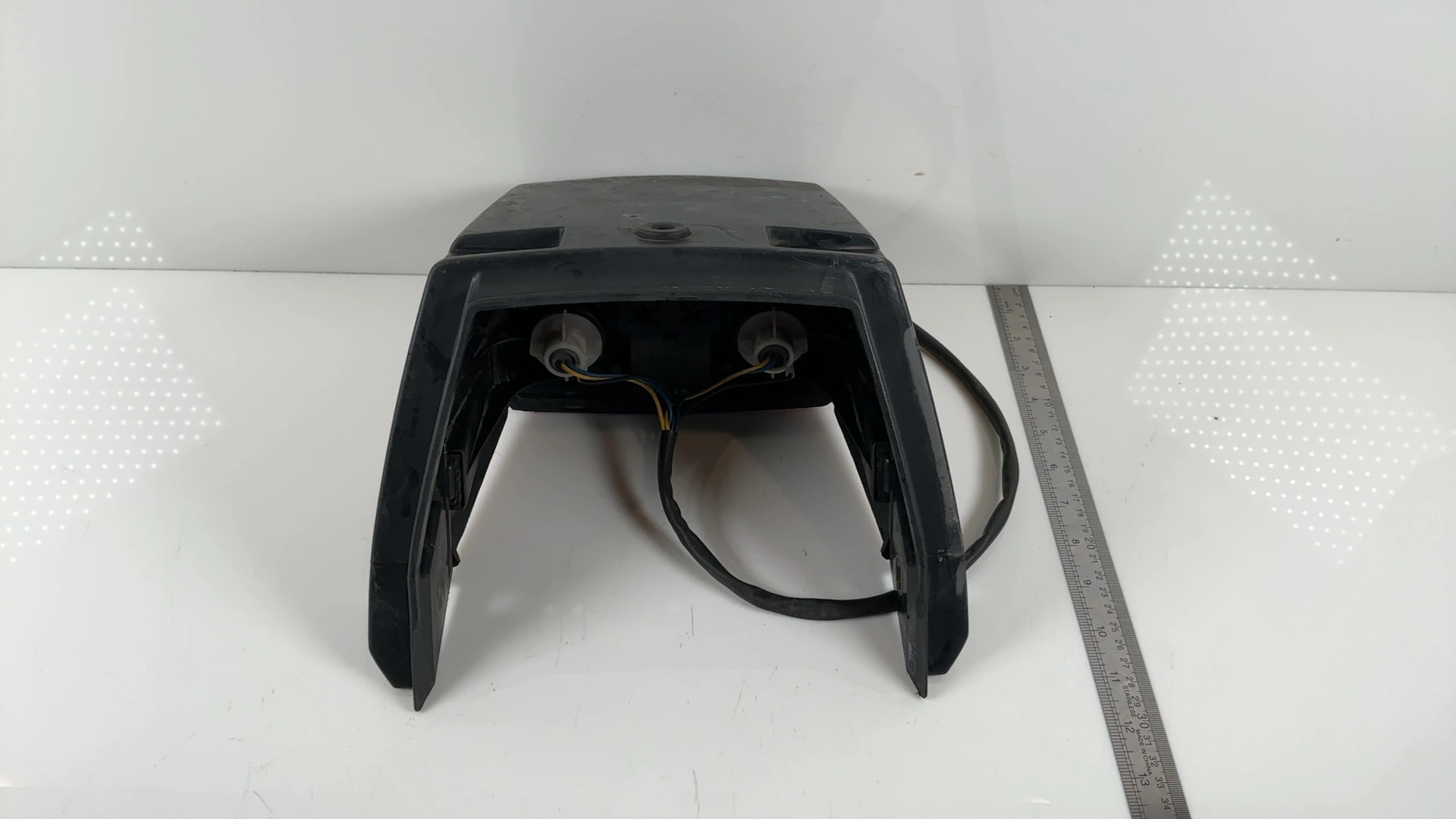 Yamaha Vision XZ550 550CC Tail Brake Light 1982-1983 OEM 11H-84710-60-00 - Image 11