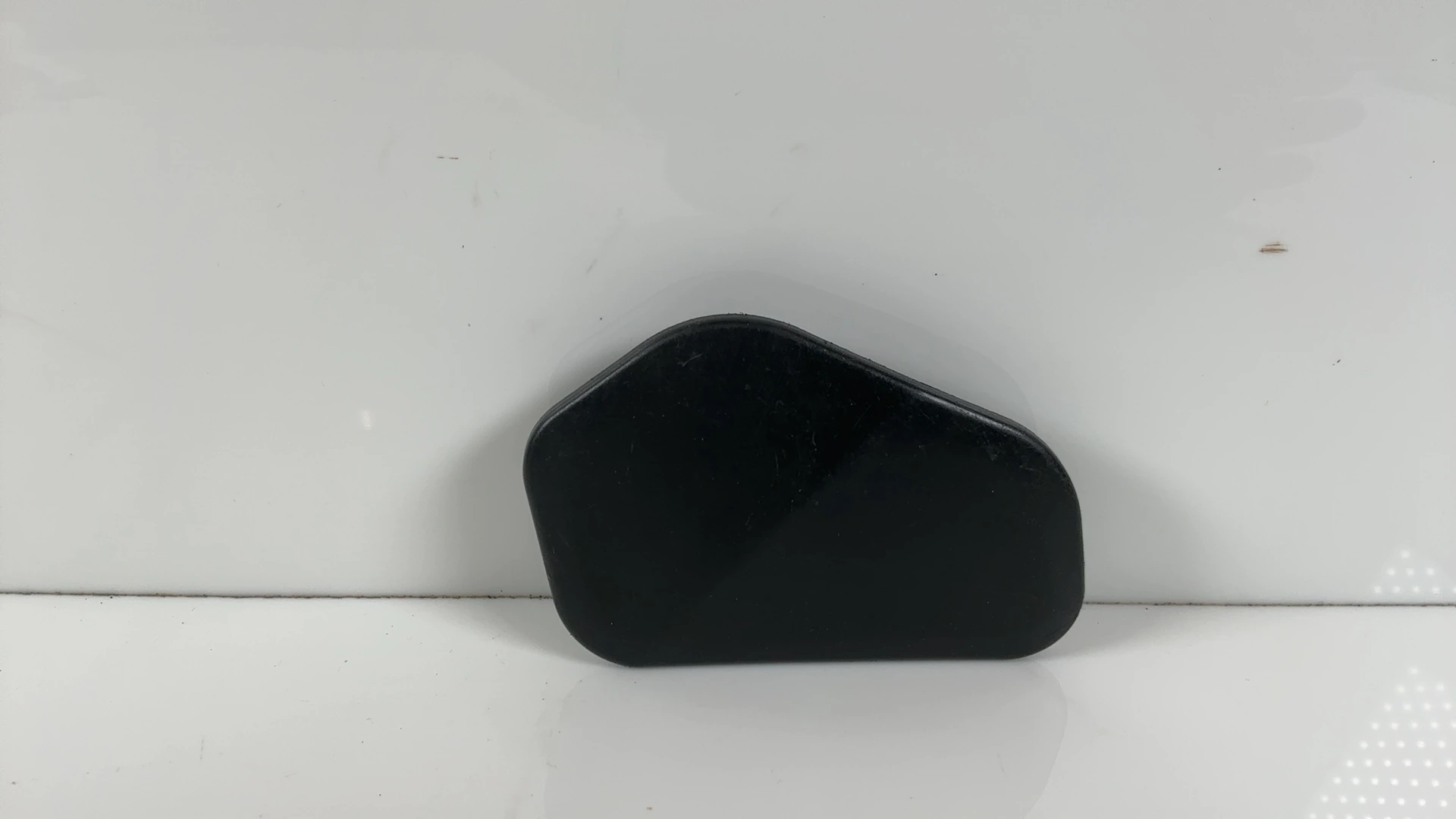 Suzuki Bandit GSF1200 GSF1200S Right Frame Infill Cover 1997-2000 41639-26E00 - Image 1