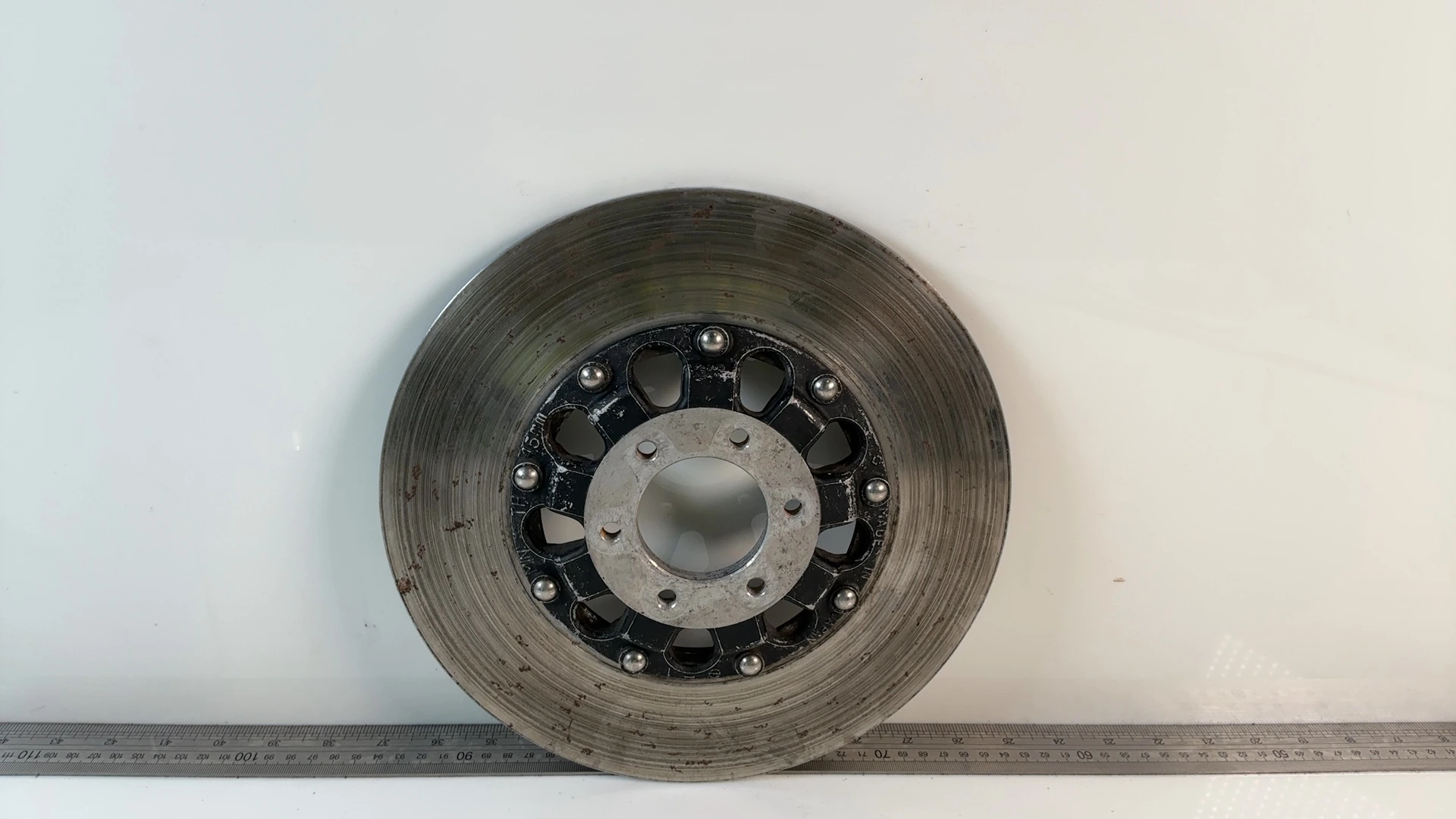 SUZUKI GS1000 GS1000E 1000CC FRONT BRAKE DISC ROTOR 1978-1980 OEM 59211-47000 - Image 2