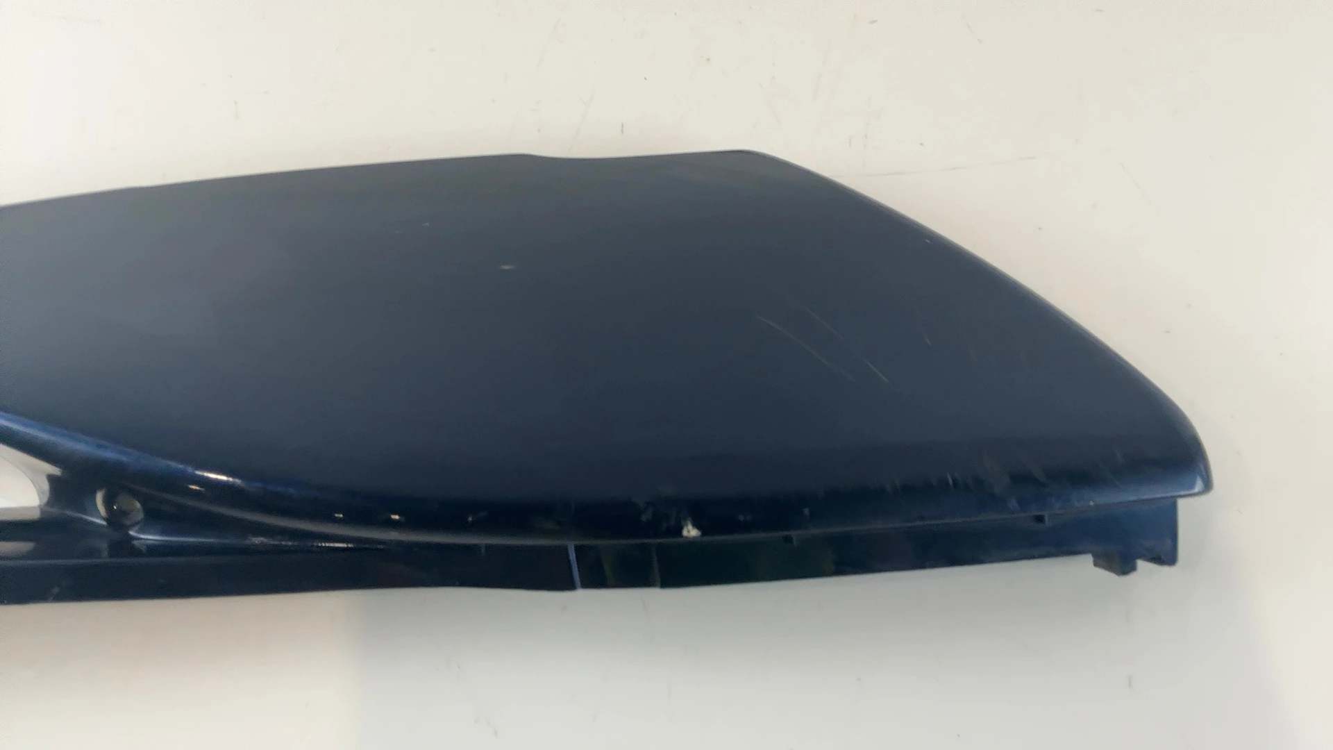 Honda NES 125 @ 125 CC Right Lower Side Fairing Cowl 2000-06 OEM 83540-KGF-9000 - Image 5