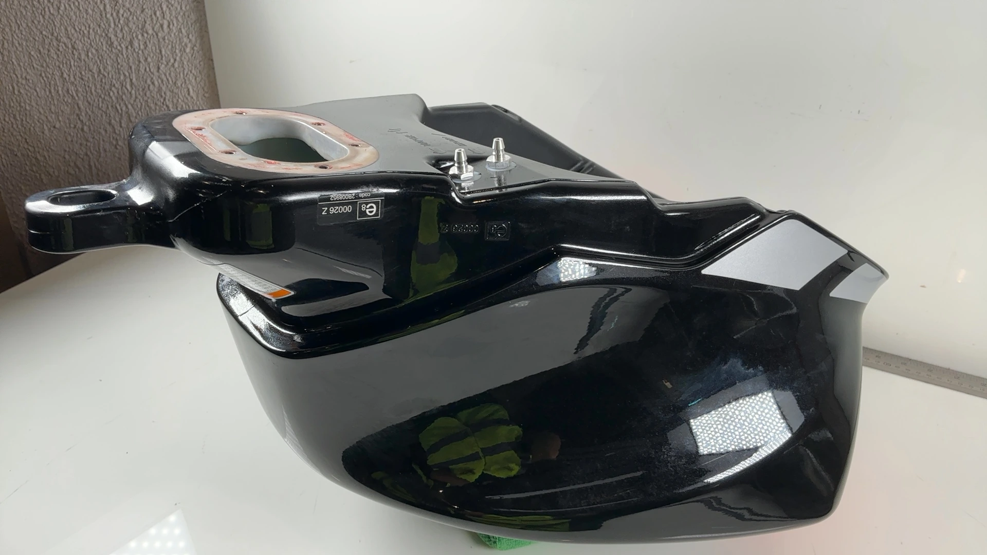 Aprilia Tuono 660 Factory RS660 660cc Gas Fuel Tank 2021-26 OEM 2B005484 Acerbis - Image 12