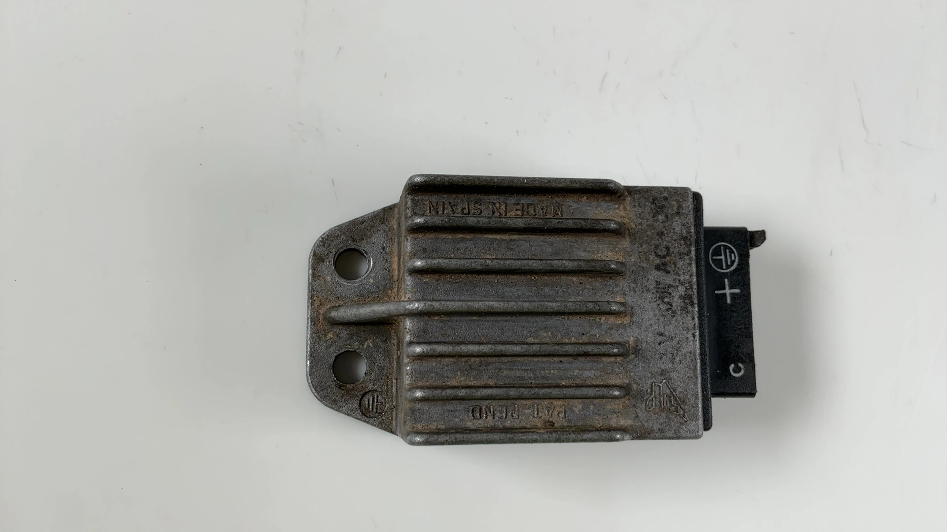 Suzuki RMX 50 RMX50 50cc Regulator Rectifier 1996-2001 OEM 32800-10E10-000