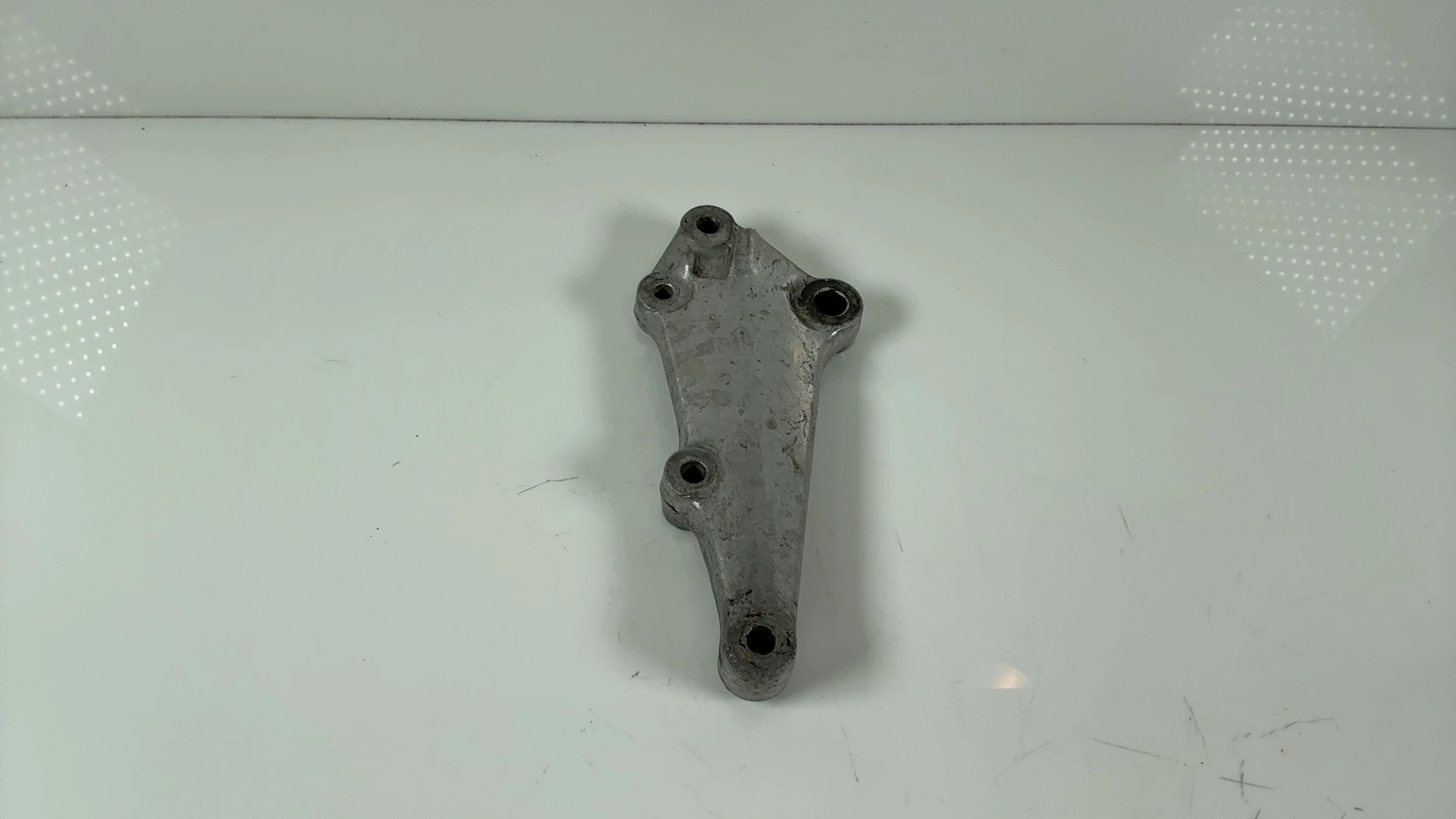Honda CB400T CB400 Hawk 400cc Left Foot Peg Mount Bracket 1977-78 50700-413-000 - Image 3