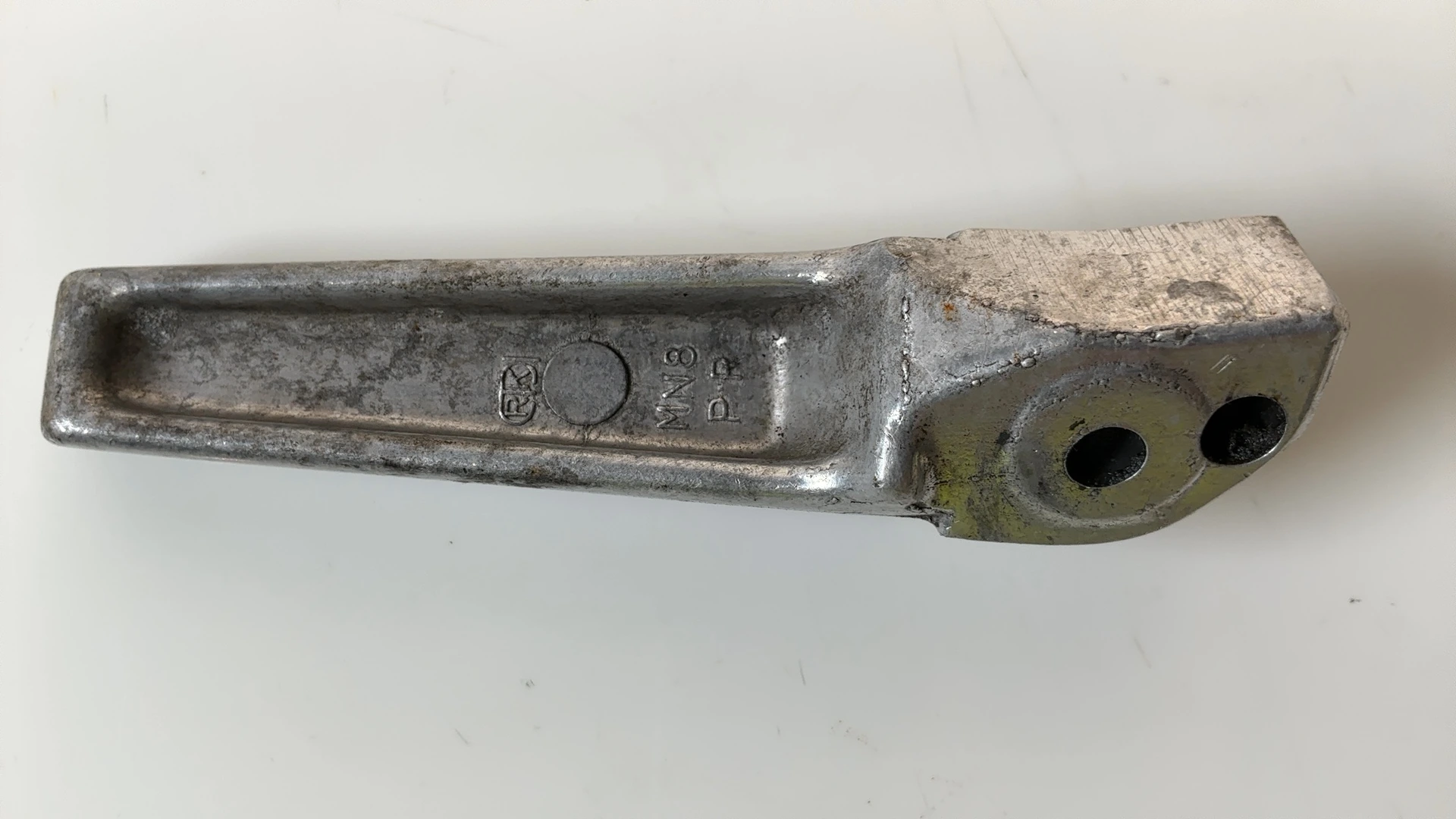 Honda CBR1100XX Blackbird SC35 1100 Rear Right Foot Peg 1996-2007 50720-KT7-761 - Image 3