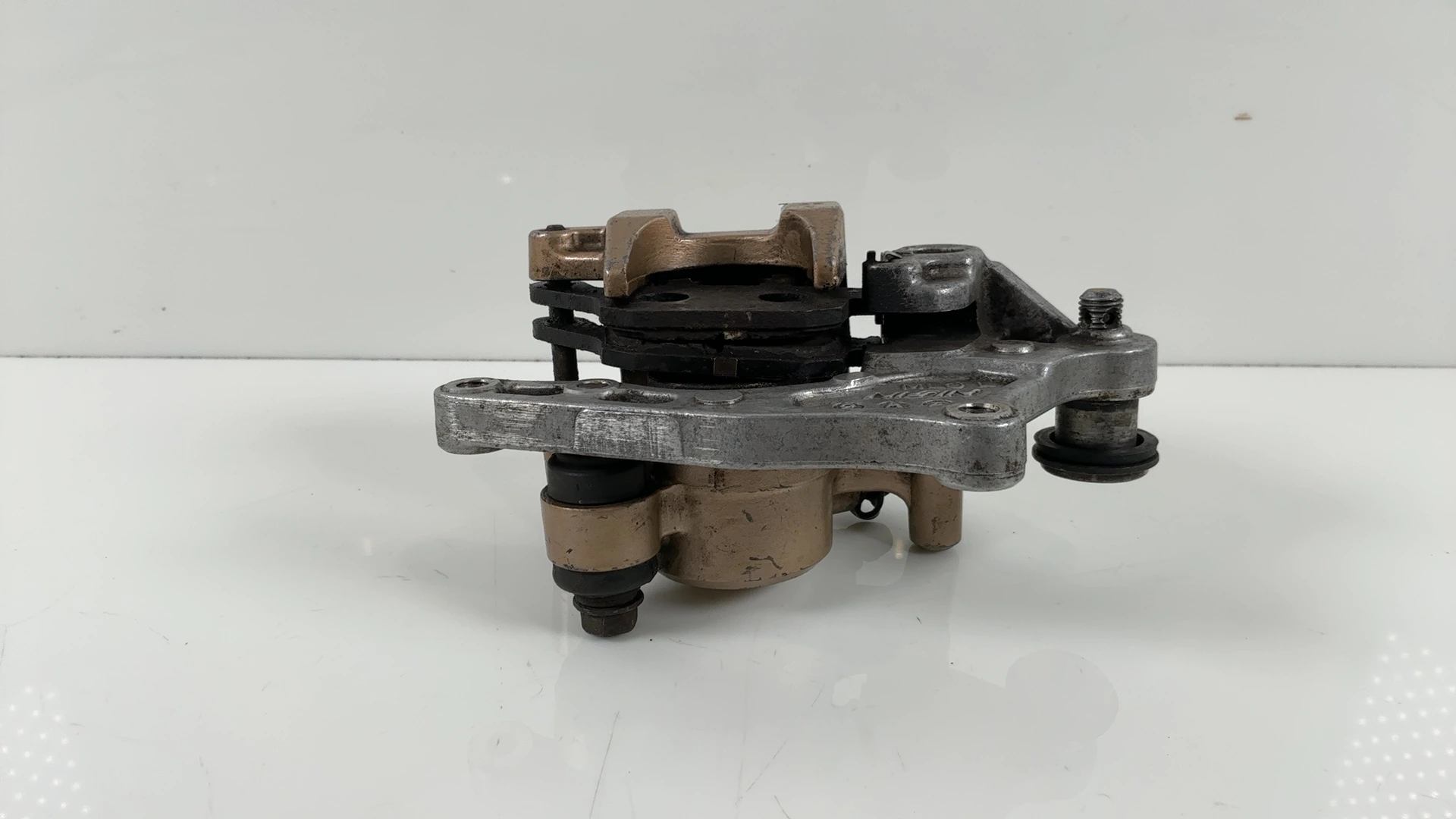 Honda VFR400 NC24 400cc Rear Brake Caliper 1987-1989 OEM 43100-NC24-006 - Image 6