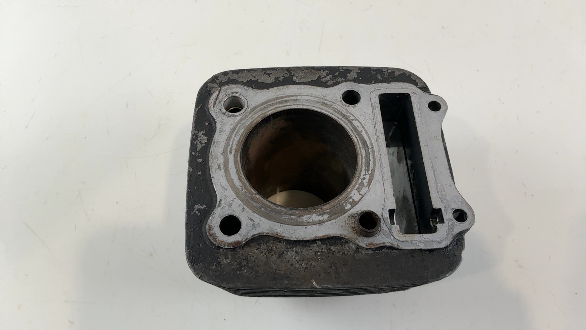 Suzuki Quadrunner LT125 125cc Engine Cylinder Jug 1983-1987 OEM 11210-05203-0F0 - Image 1