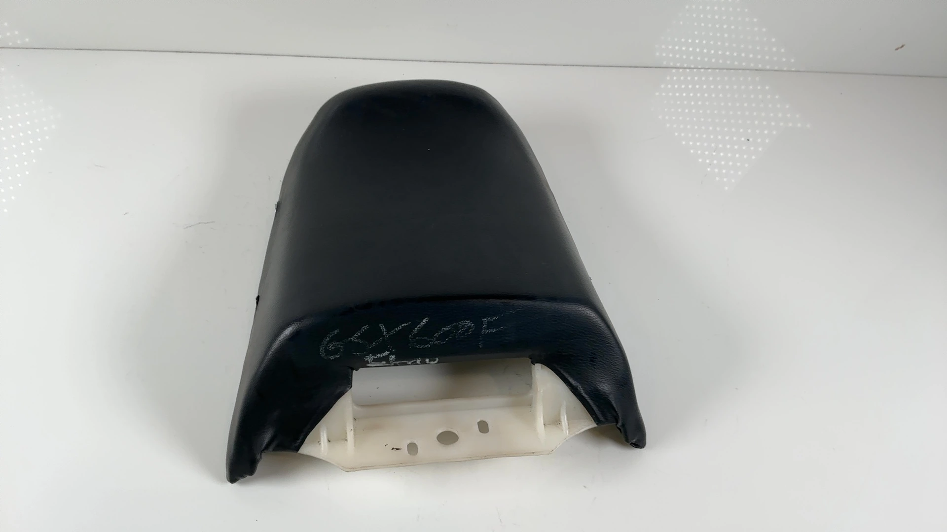 Suzuki Katana GSX600F 600 Rear Passenger Pillion Seat 1988-1997 OEM 45300-19C00 - Image 3